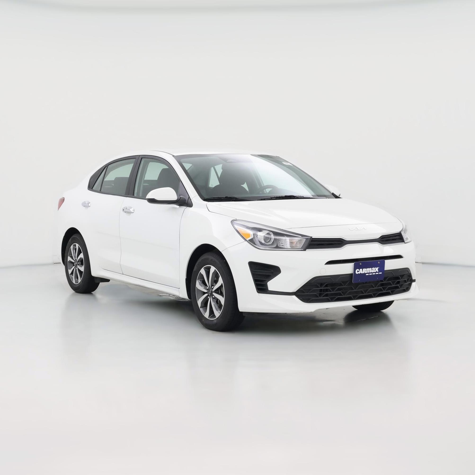 Thumbnail: 2022 Kia Rio - 1