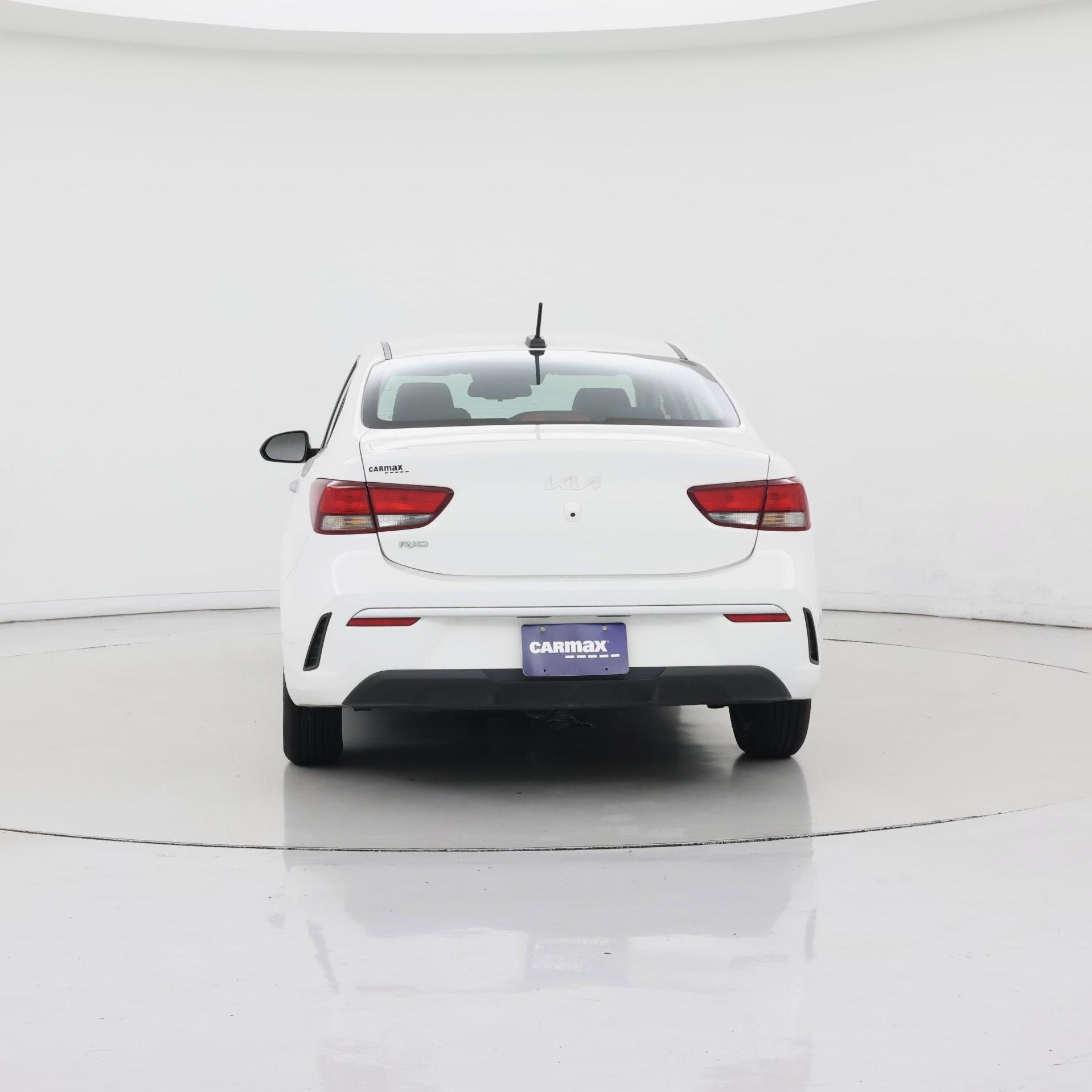 Thumbnail: 2022 Kia Rio - 6