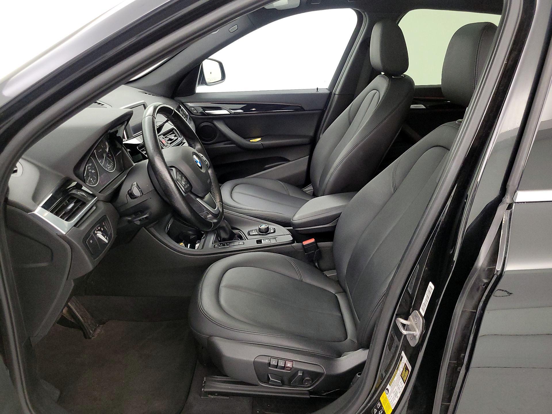 Thumbnail: 2017 BMW X1 - 11