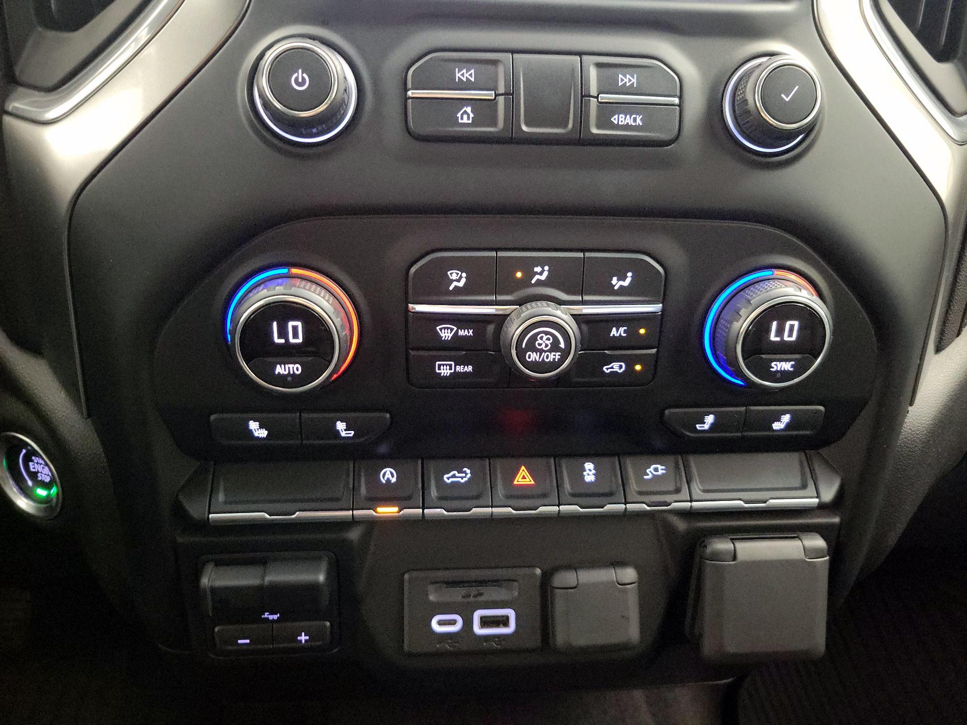 Thumbnail: 2019 Chevrolet Silverado 1500 - 16