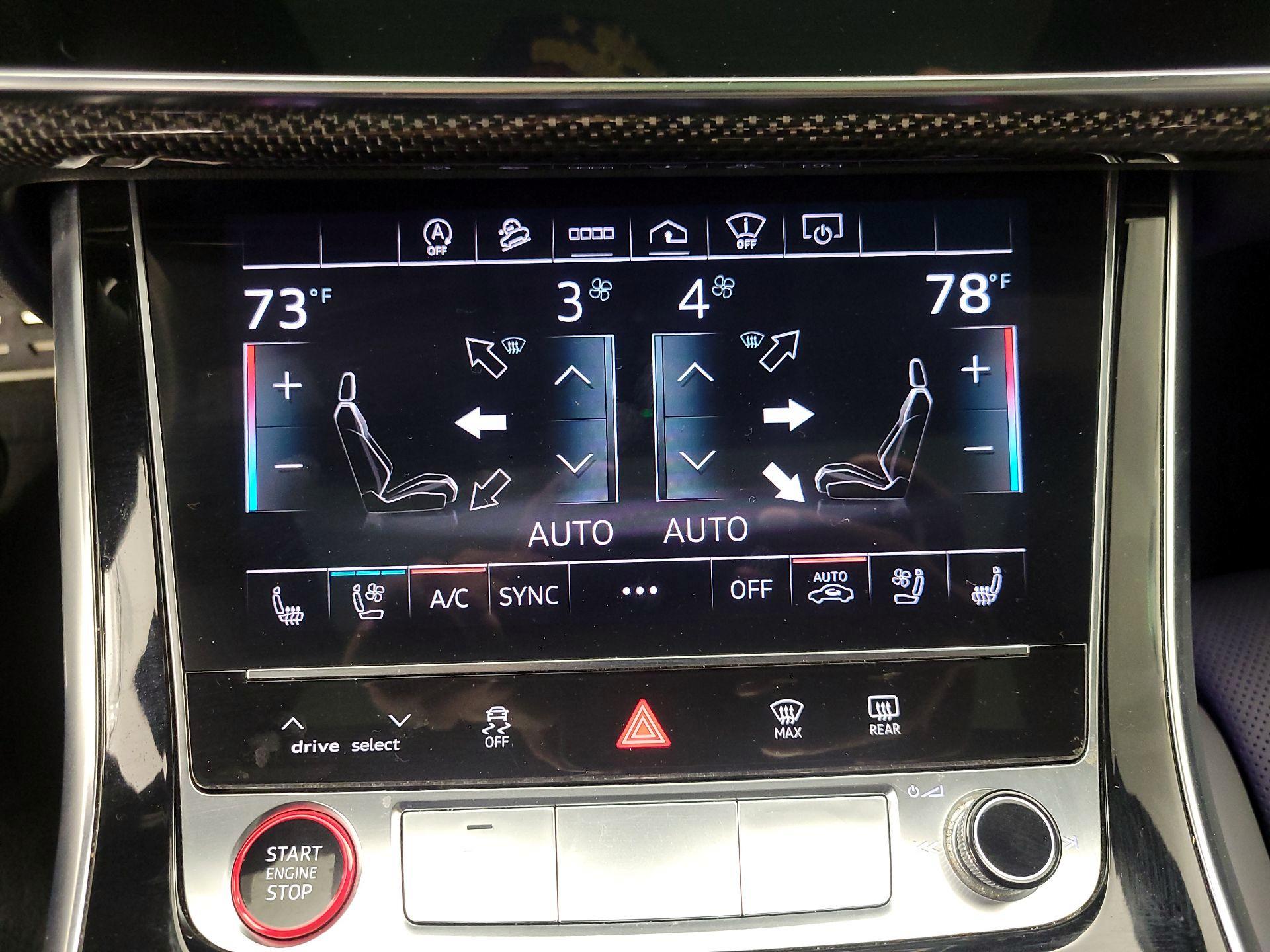 Thumbnail: 2021 Audi SQ7 - 17