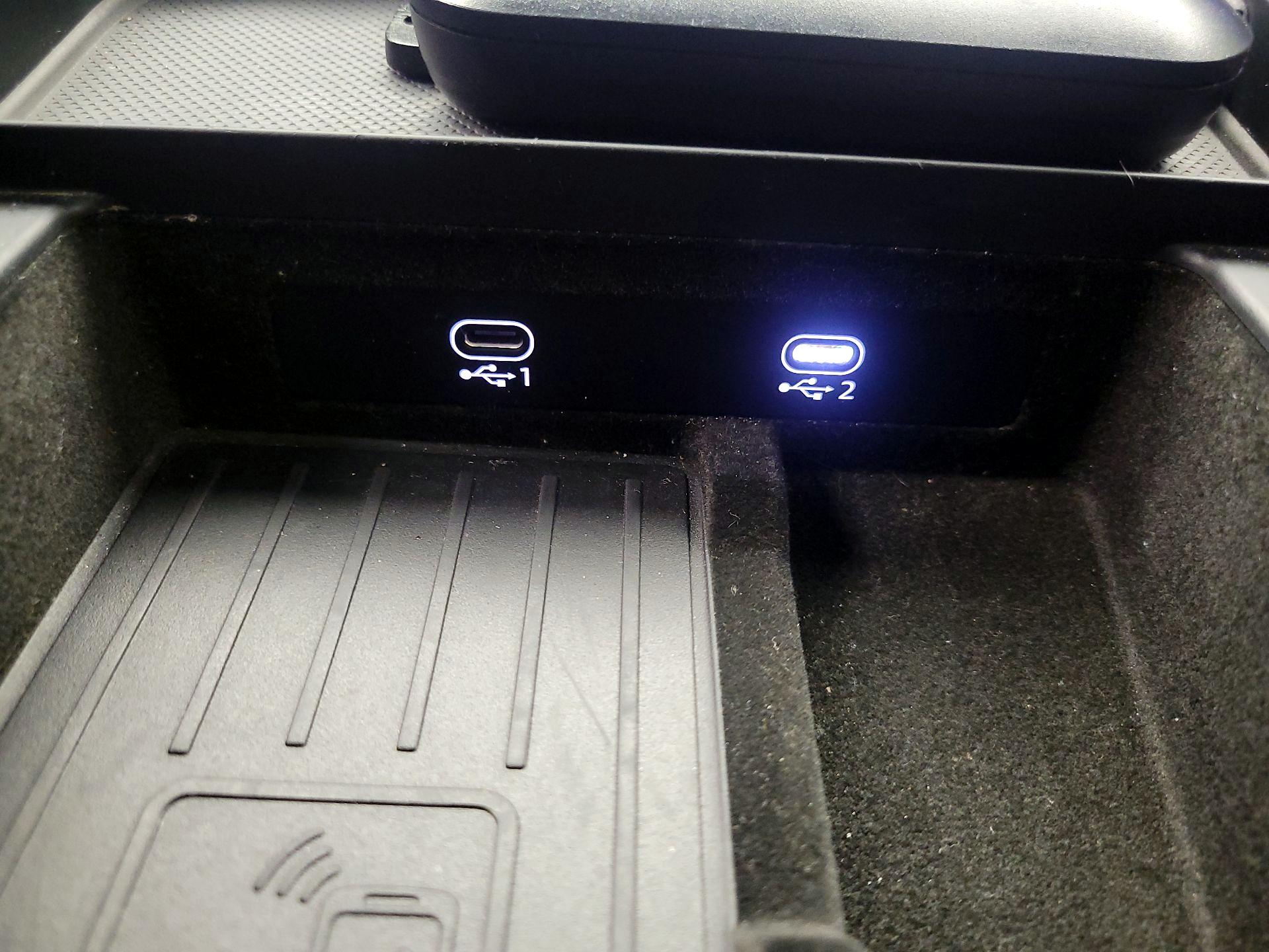 Thumbnail: 2021 Audi SQ7 - 19