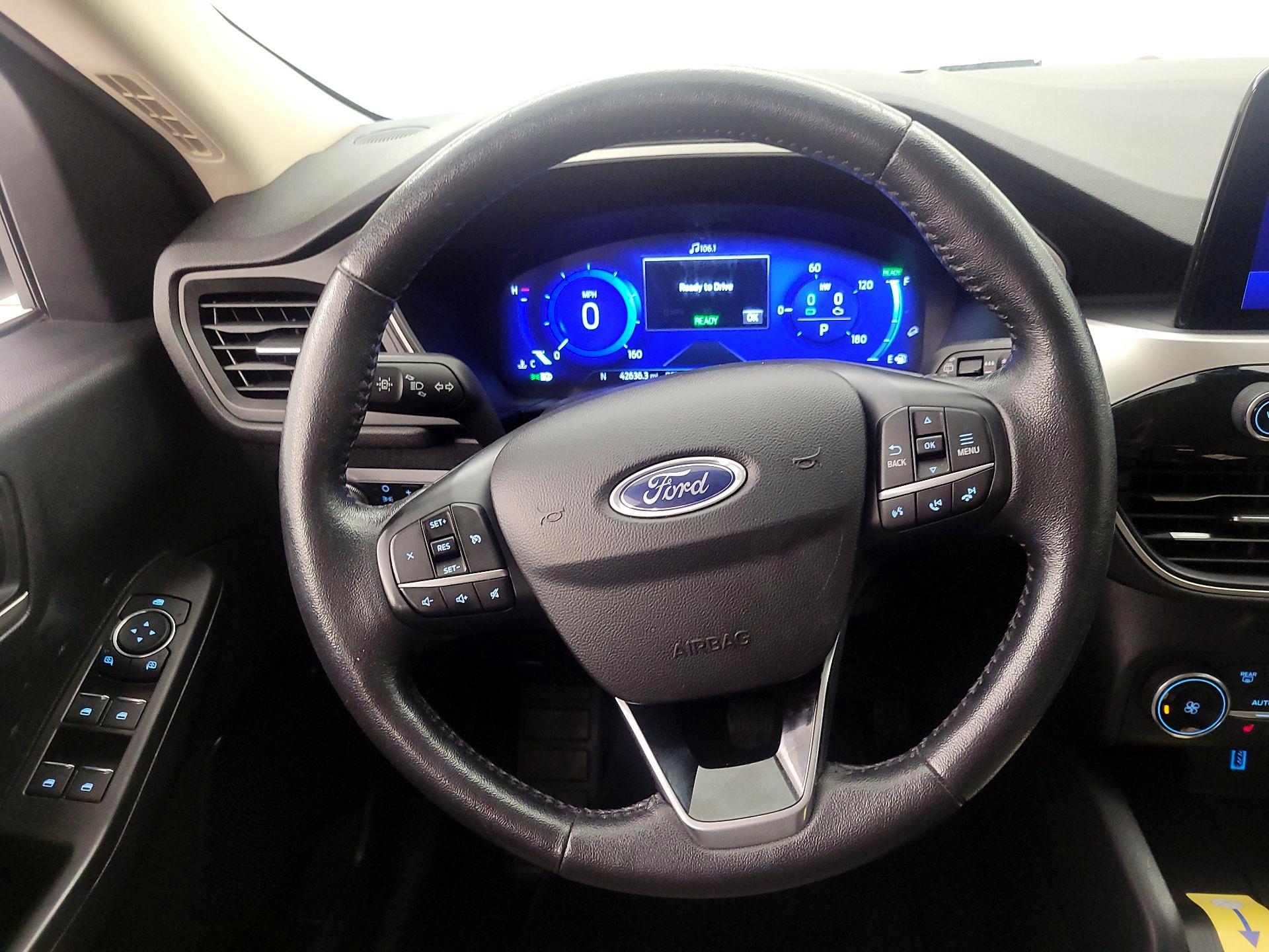 Thumbnail: 2020 Ford Escape - 10