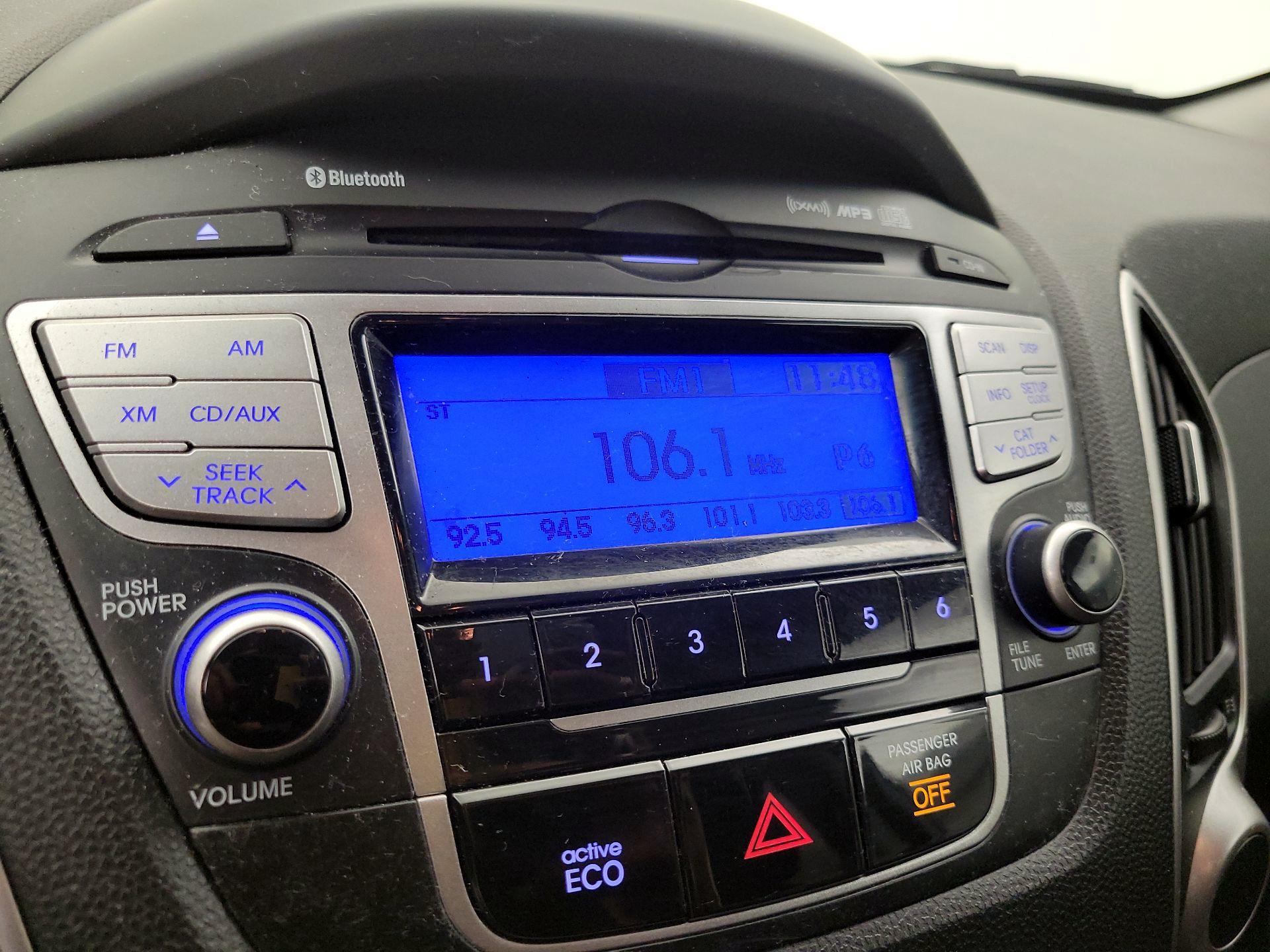 Thumbnail: 2013 Hyundai Tucson - 14