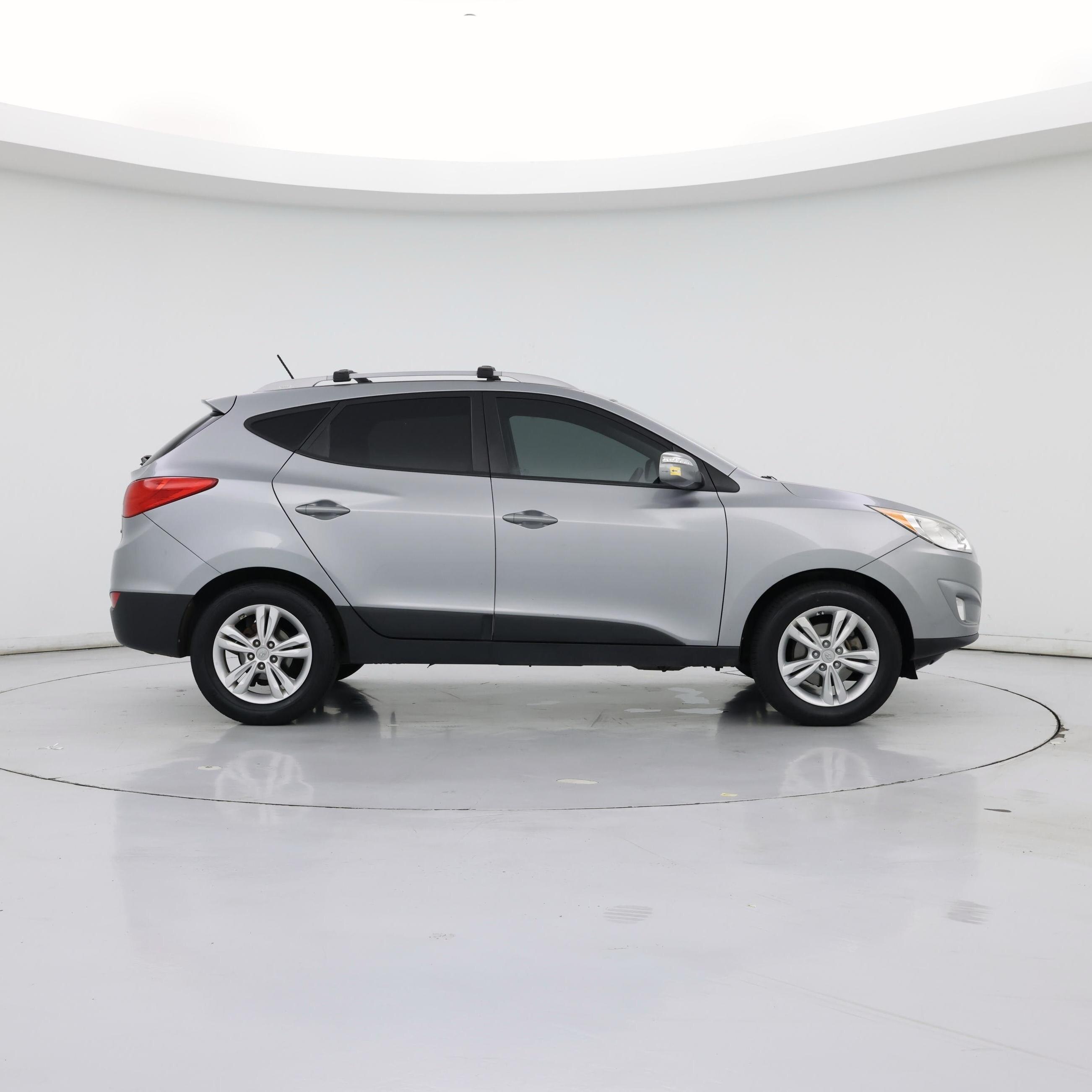 Thumbnail: 2013 Hyundai Tucson - 7