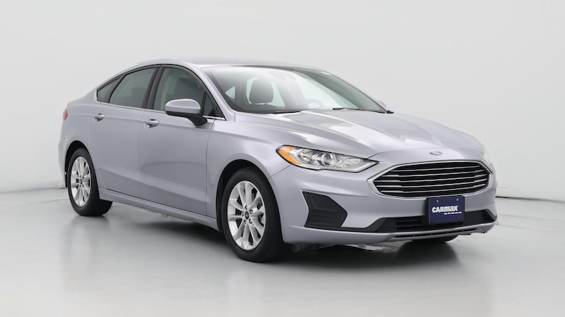 2020 Ford Fusion SE Hero Image