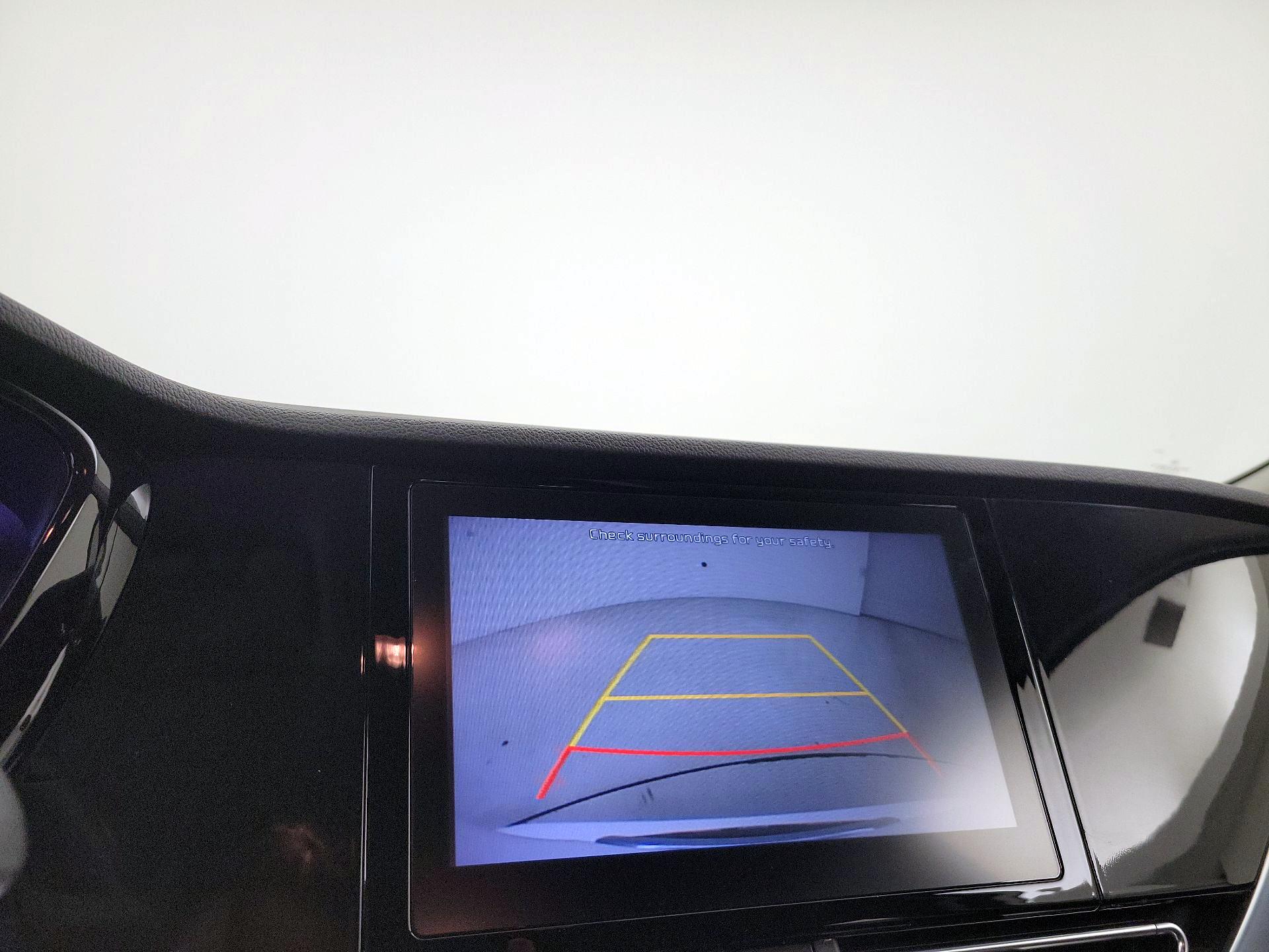 Thumbnail: 2020 Kia Niro - 14