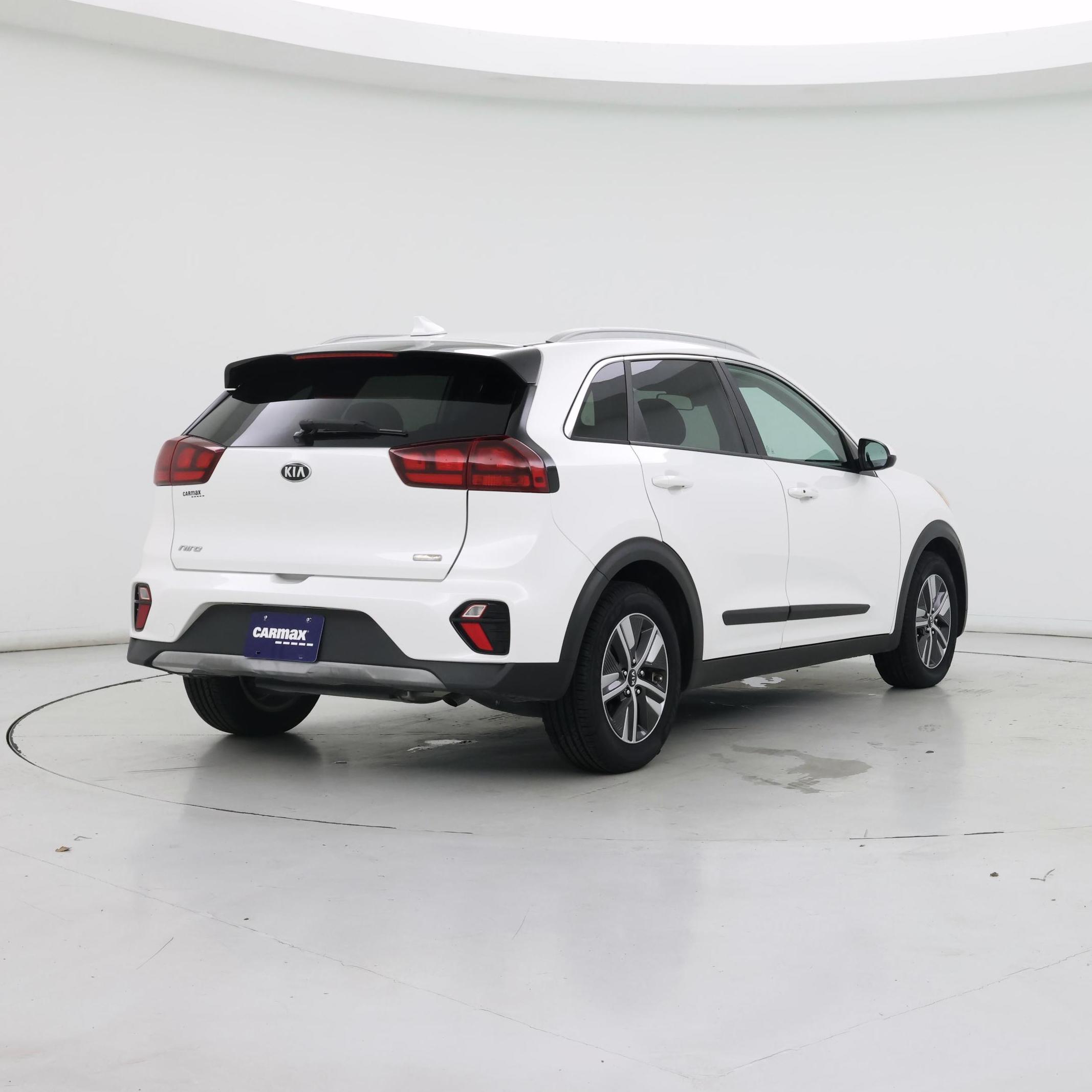 Thumbnail: 2020 Kia Niro - 8