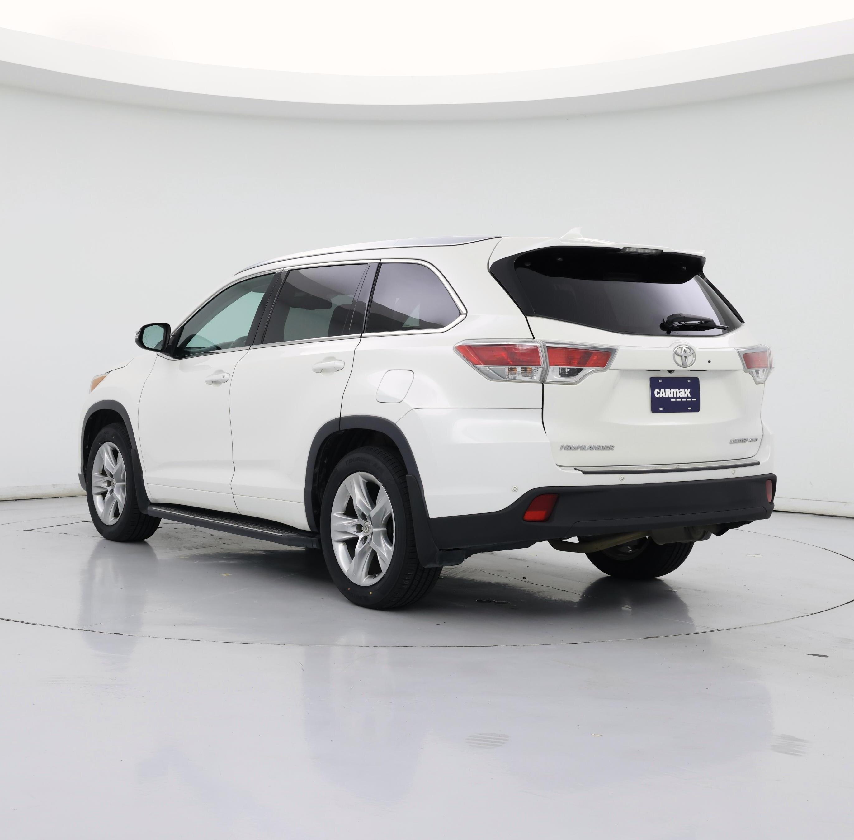 Thumbnail: 2014 Toyota Highlander - 2