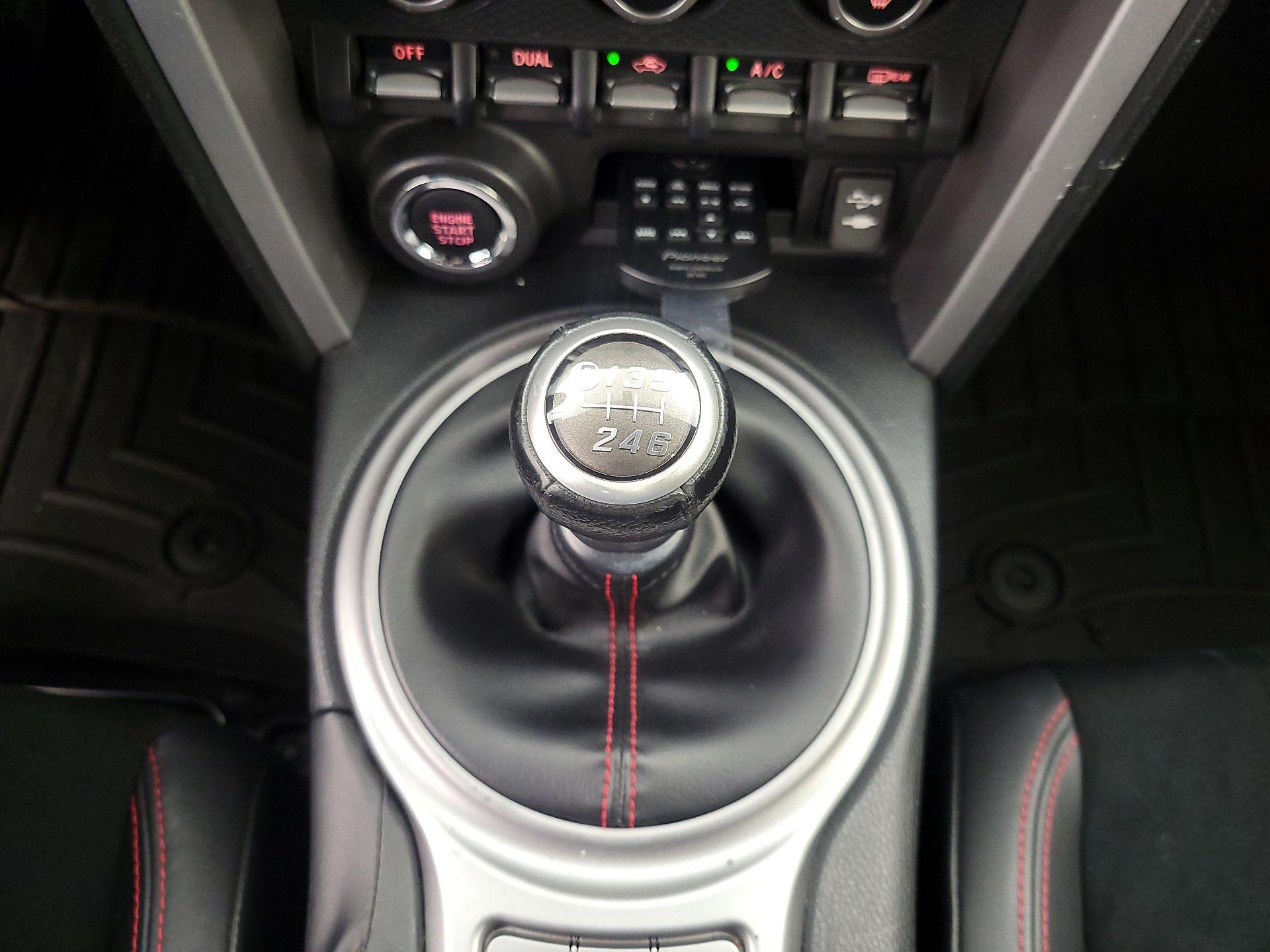 Thumbnail: 2013 Subaru BRZ - 17