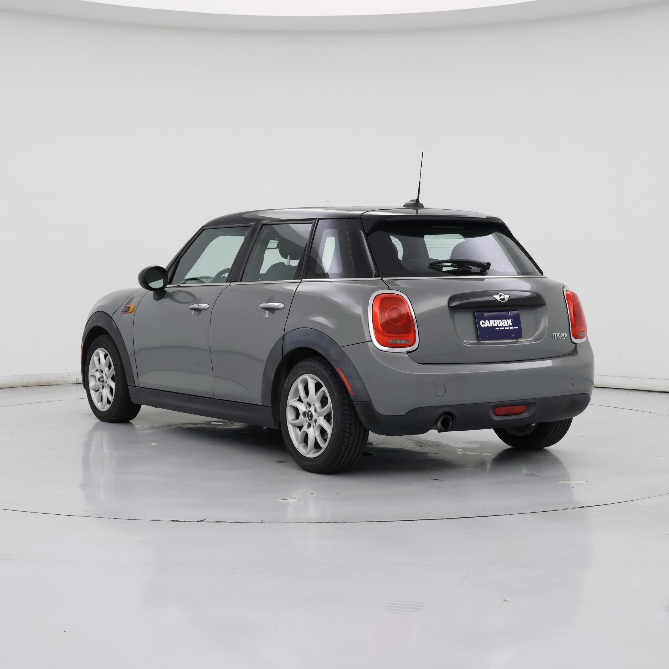 Thumbnail: 2016 MINI Cooper Hardtop - 2