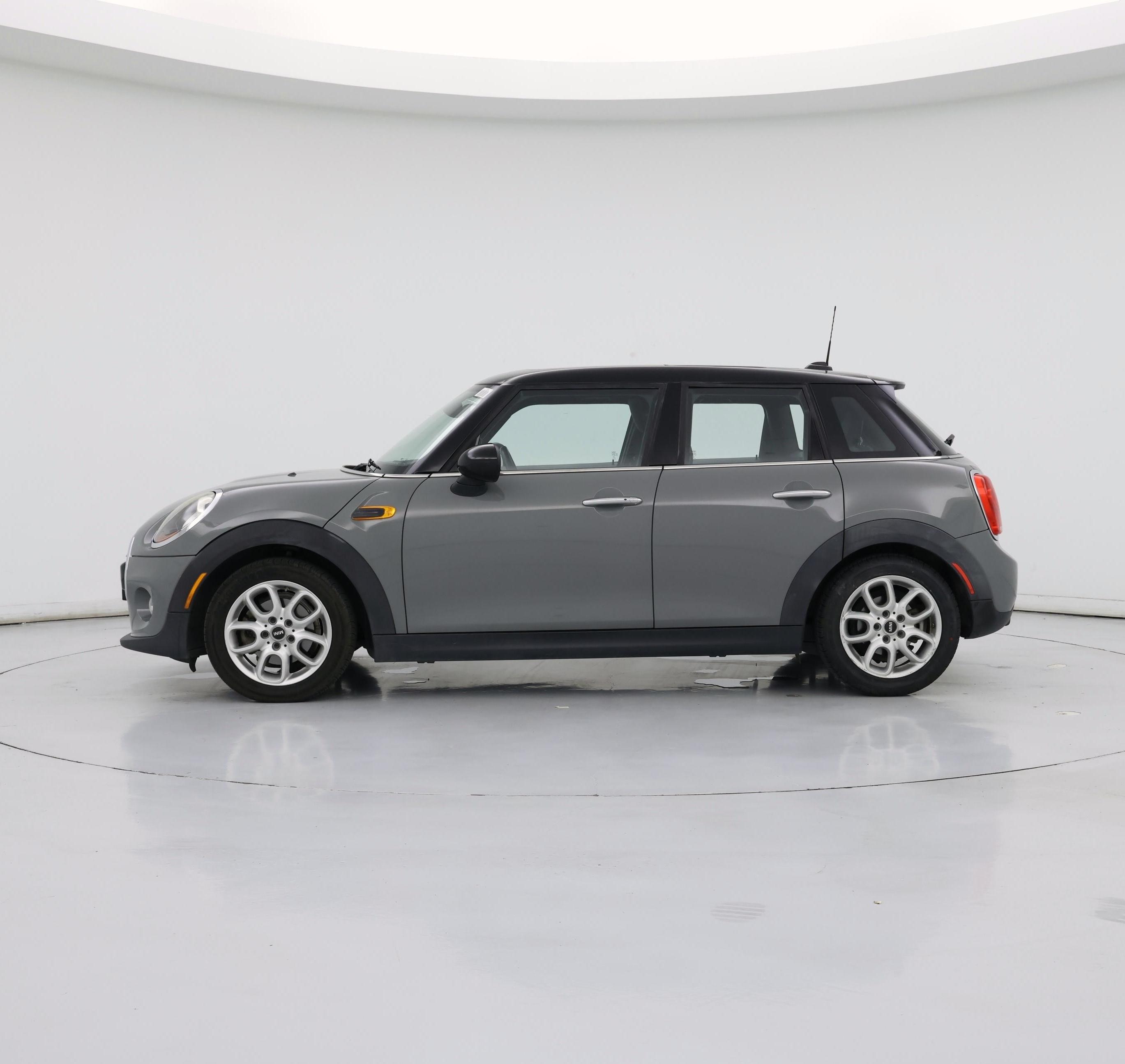 Thumbnail: 2016 MINI Cooper Hardtop - 3