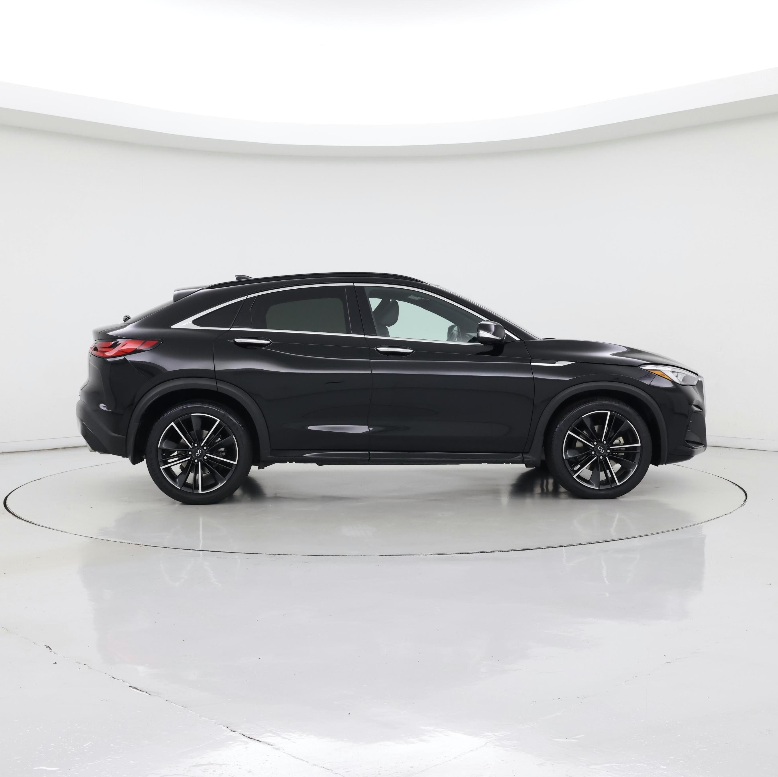 Thumbnail: 2022 INFINITI QX55 - 7