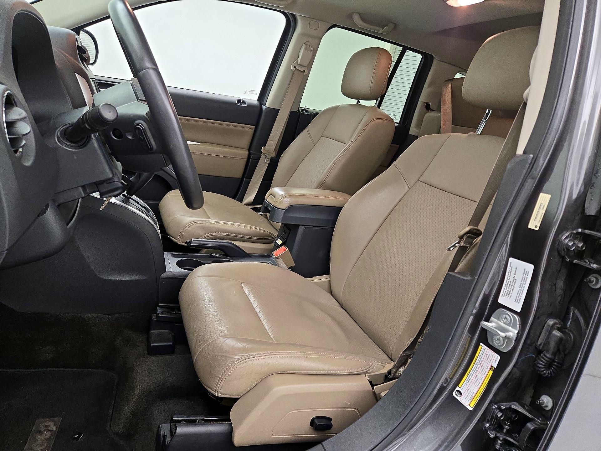 Thumbnail: 2014 Jeep Compass - 11