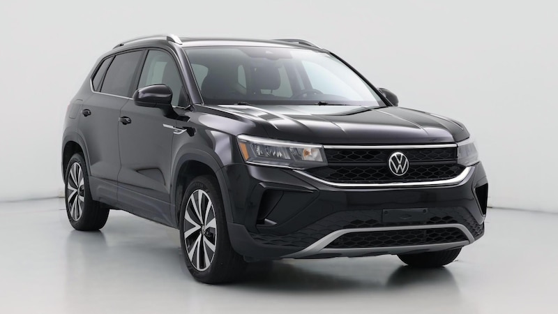 2023 Volkswagen Taos SE Hero Image