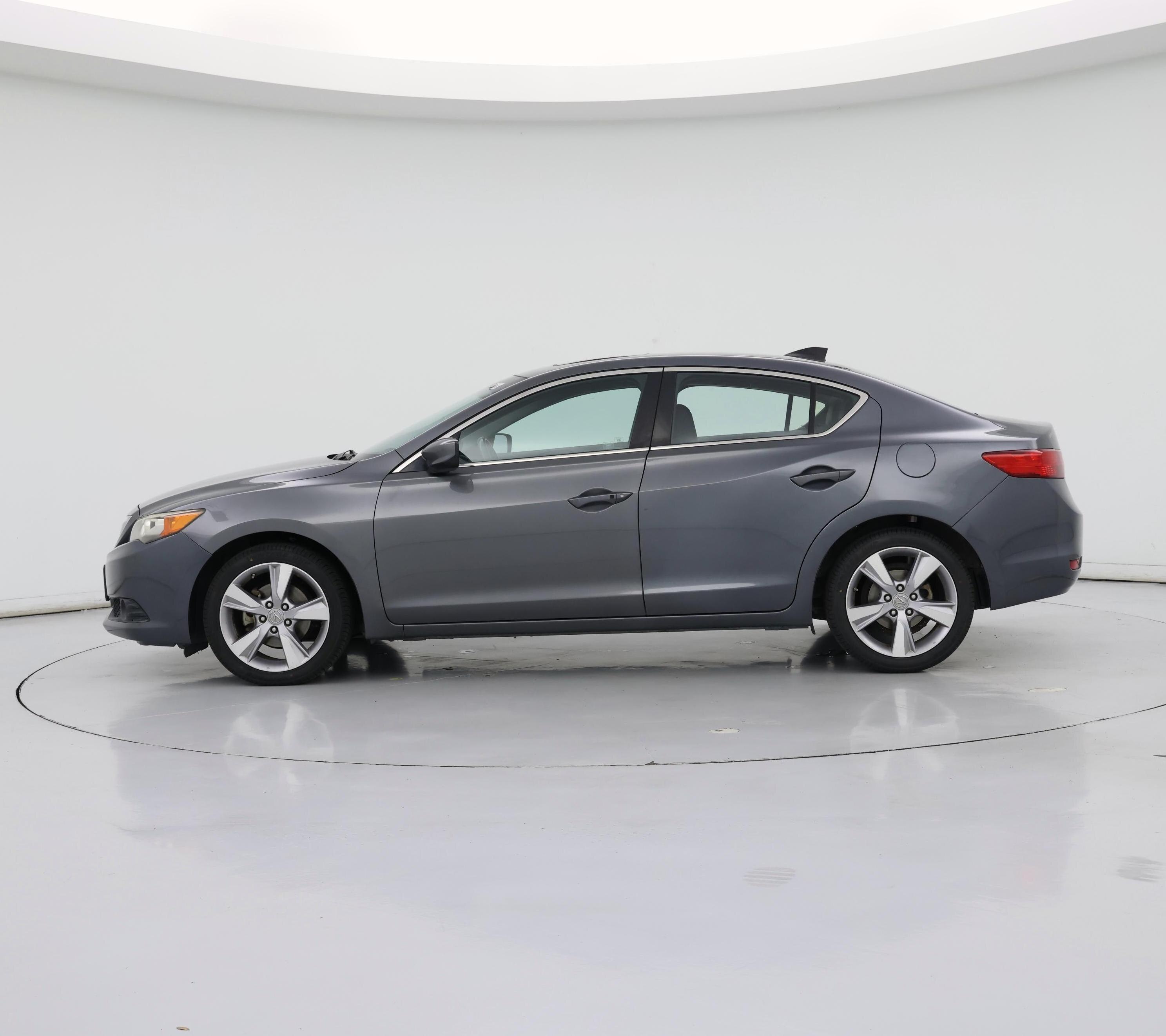 Thumbnail: 2013 Acura ILX - 3