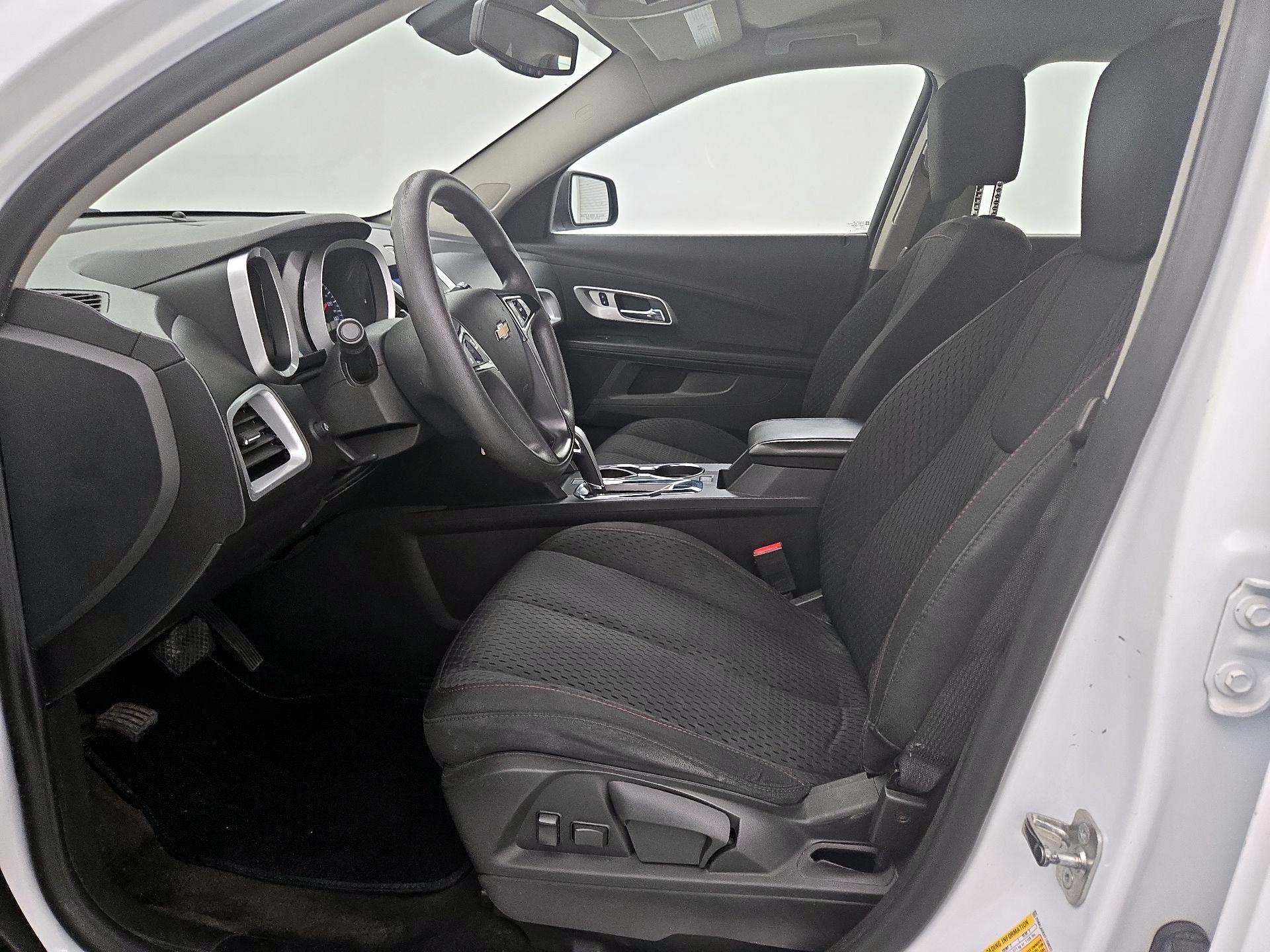 Thumbnail: 2015 Chevrolet Equinox - 11