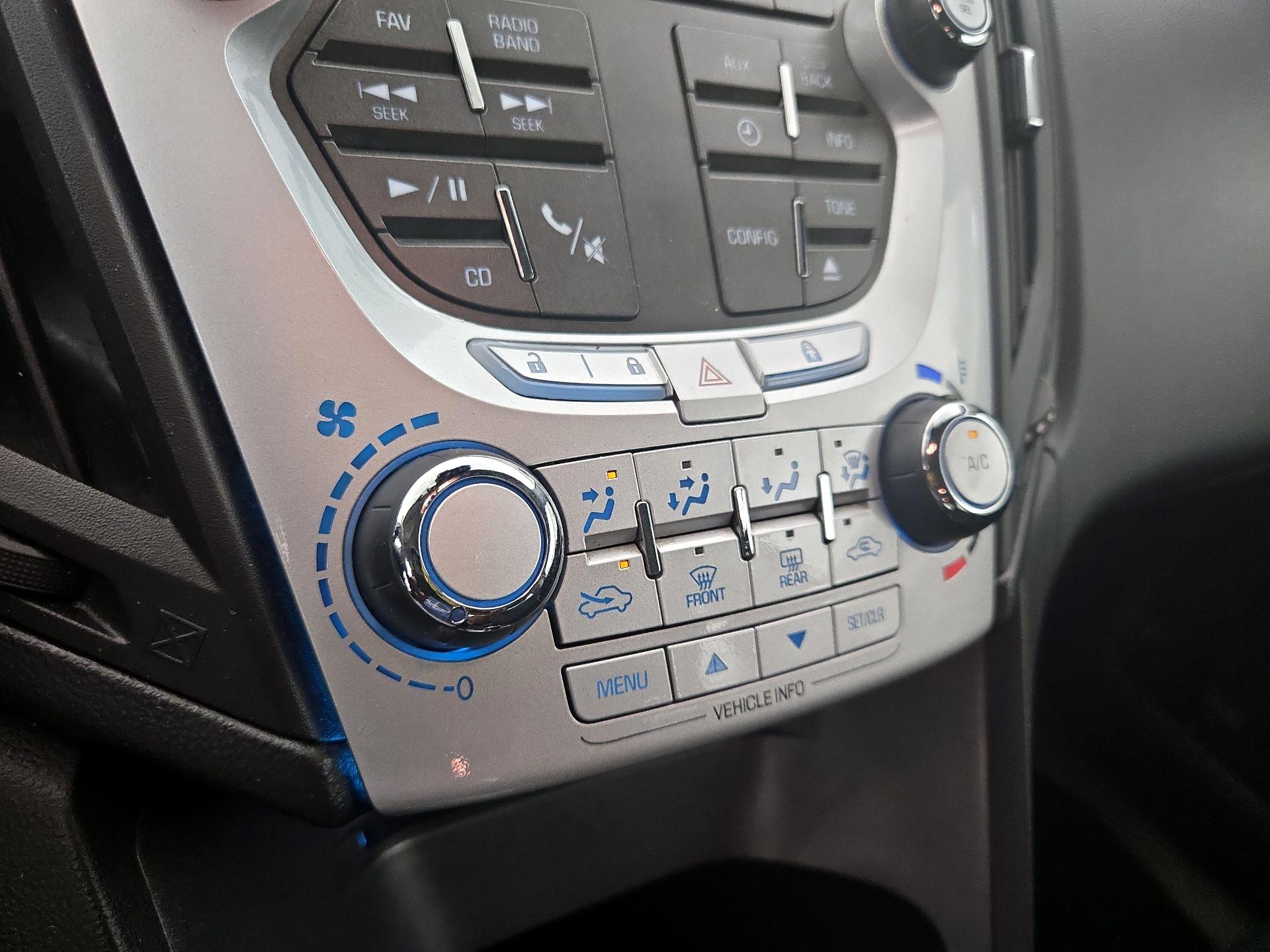 Thumbnail: 2015 Chevrolet Equinox - 14