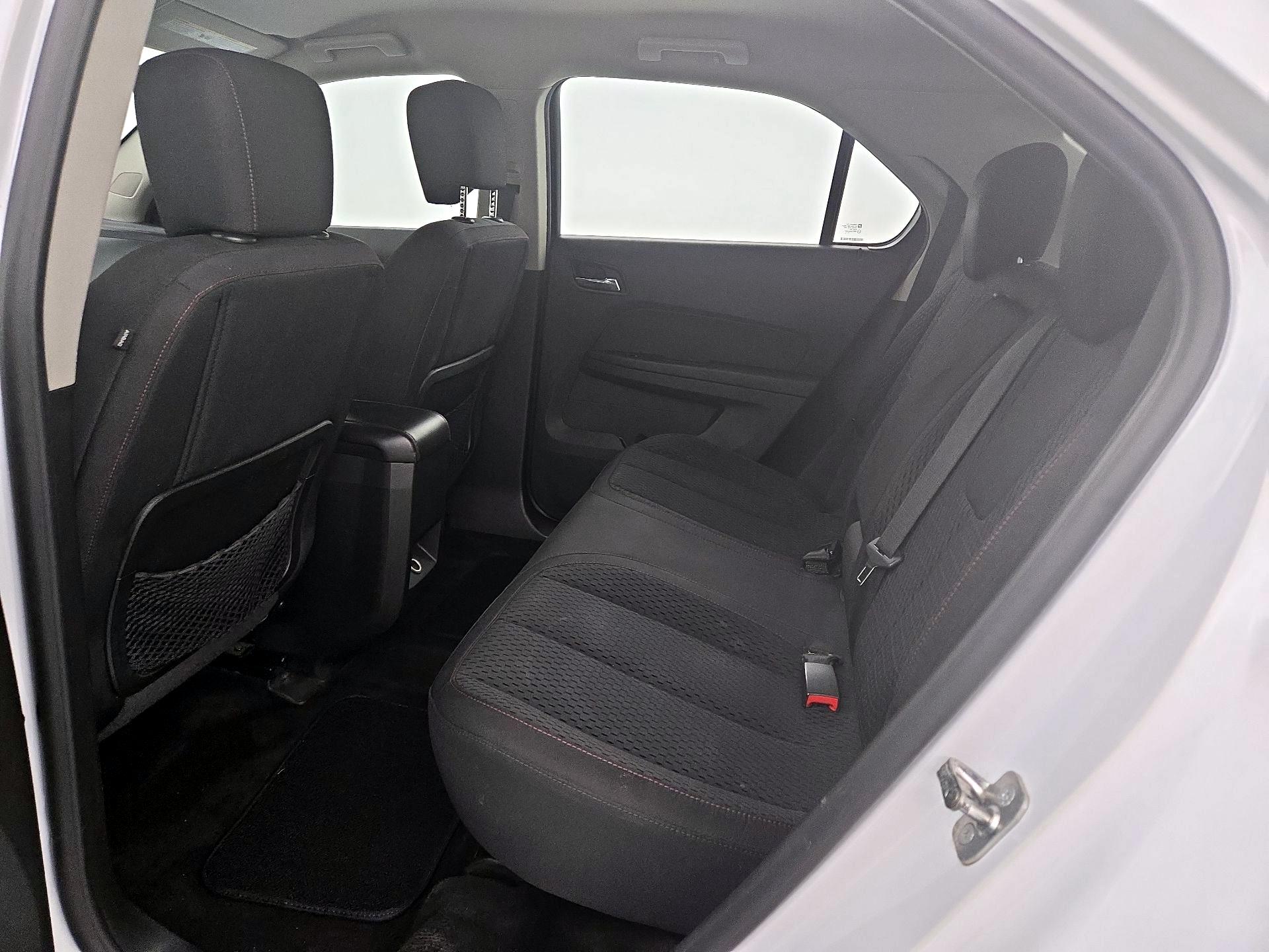 Thumbnail: 2015 Chevrolet Equinox - 17