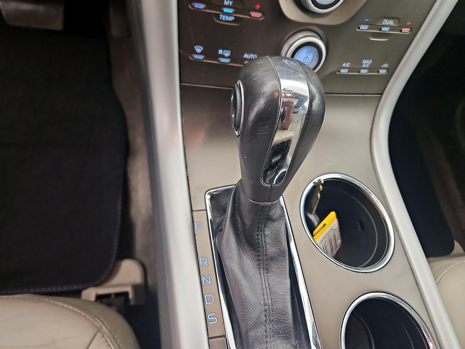 Thumbnail: 2014 Ford Edge - 17