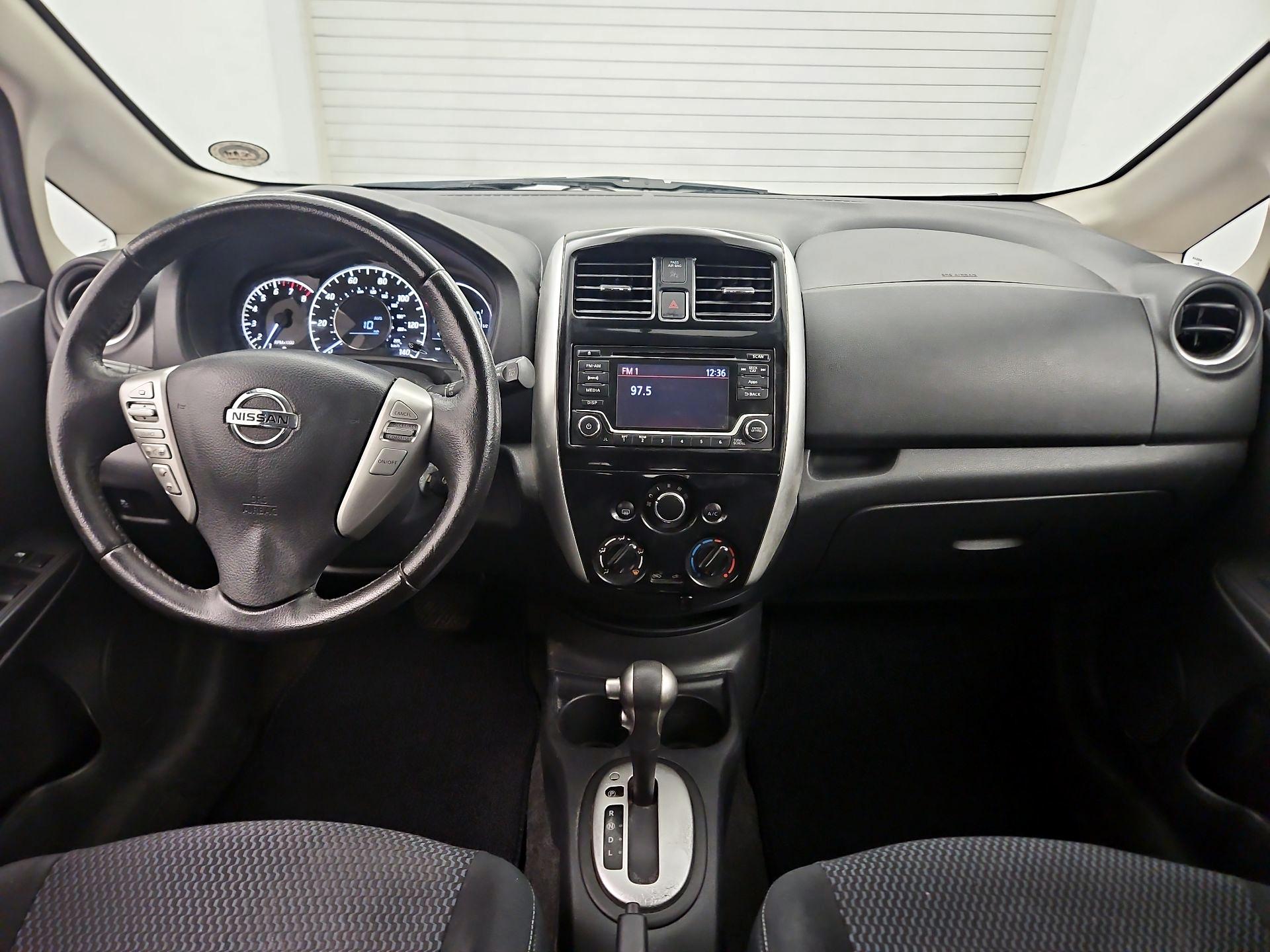 Thumbnail: 2016 Nissan Versa Note - 9