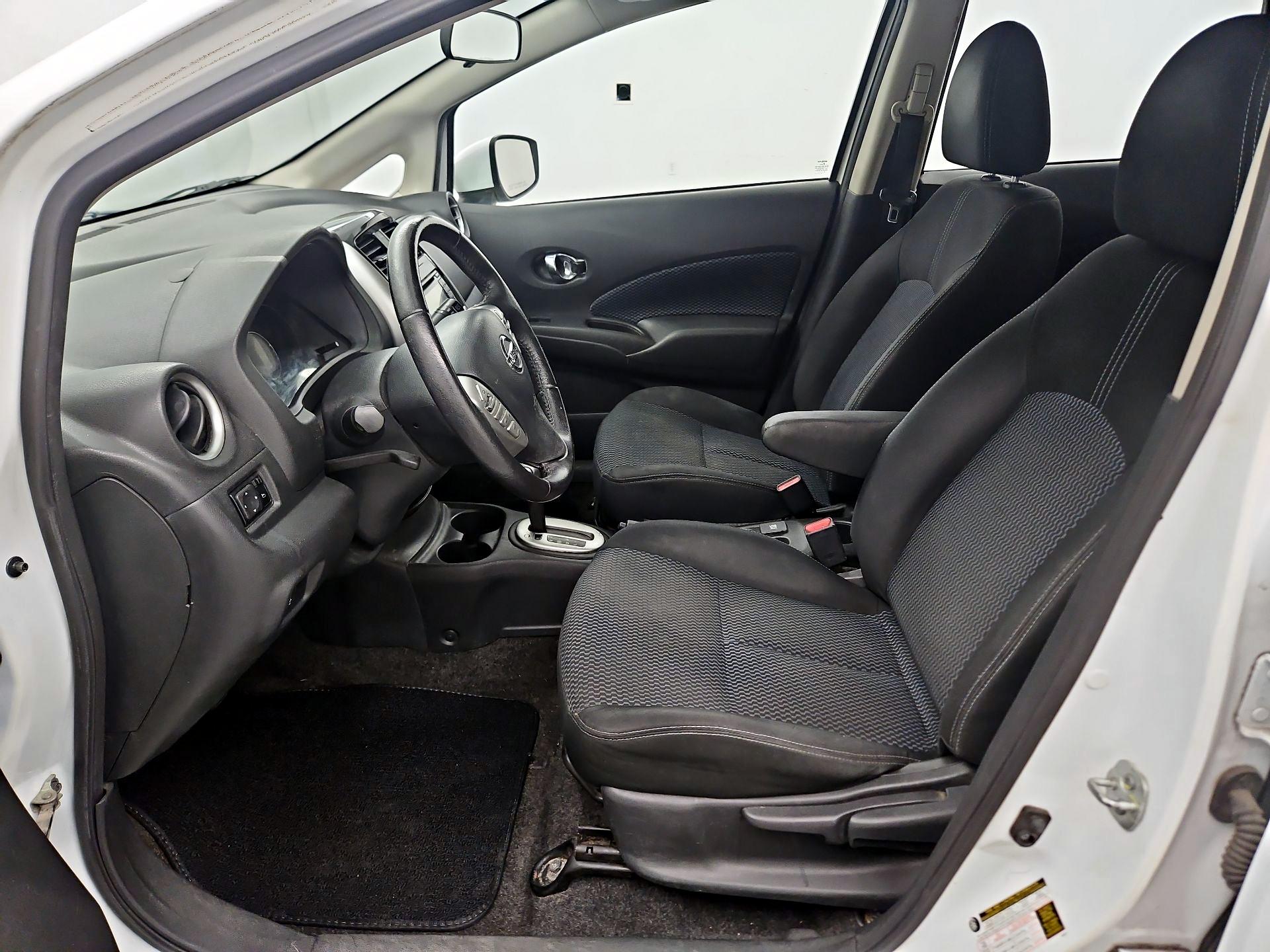 Thumbnail: 2016 Nissan Versa Note - 11