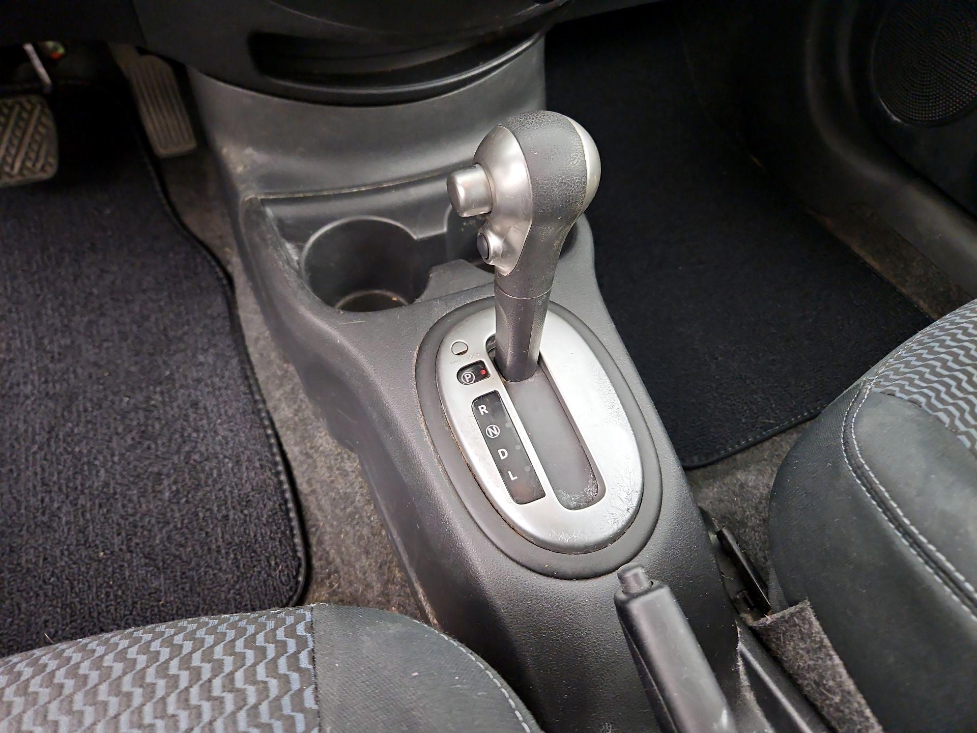 Thumbnail: 2016 Nissan Versa Note - 15