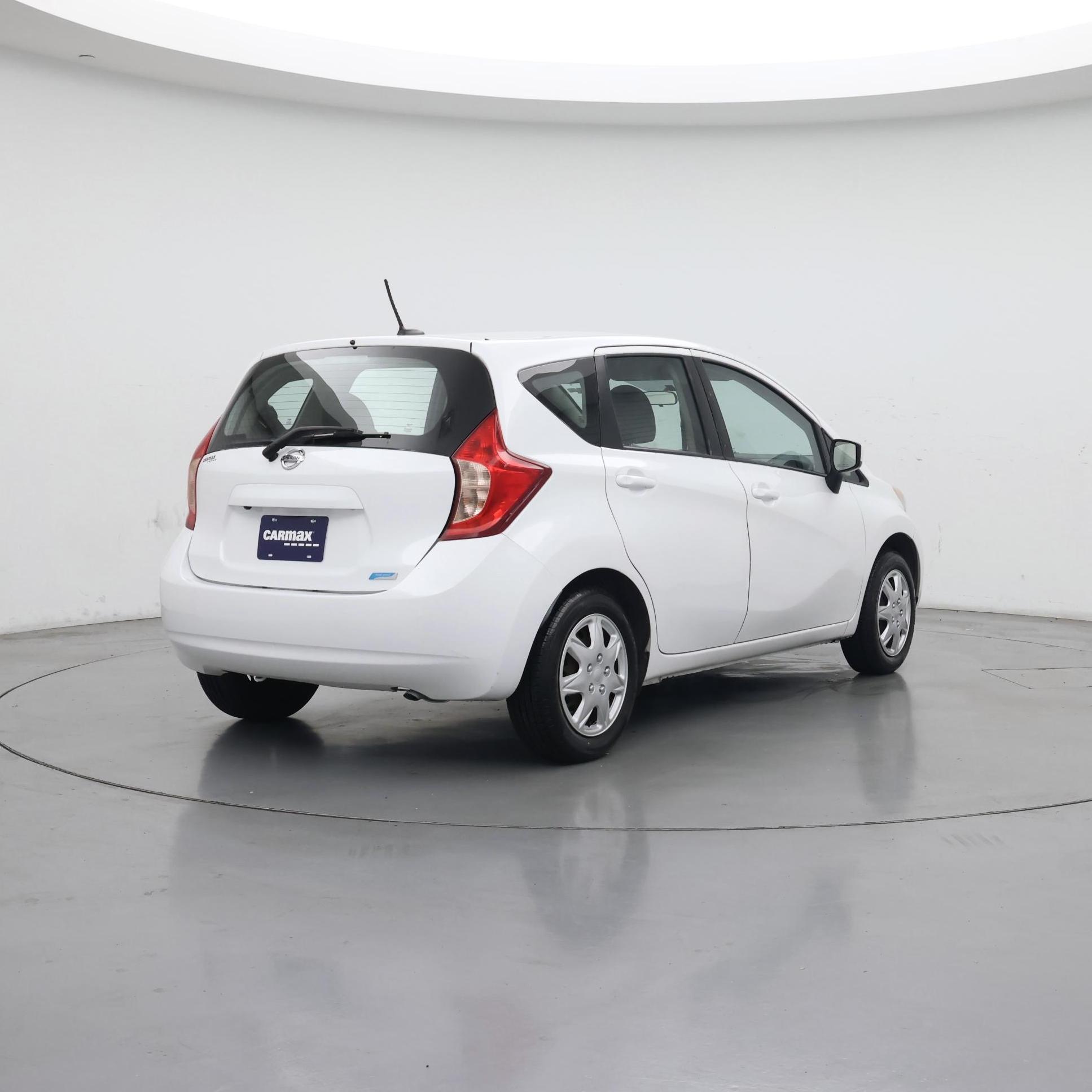 Thumbnail: 2016 Nissan Versa Note - 8