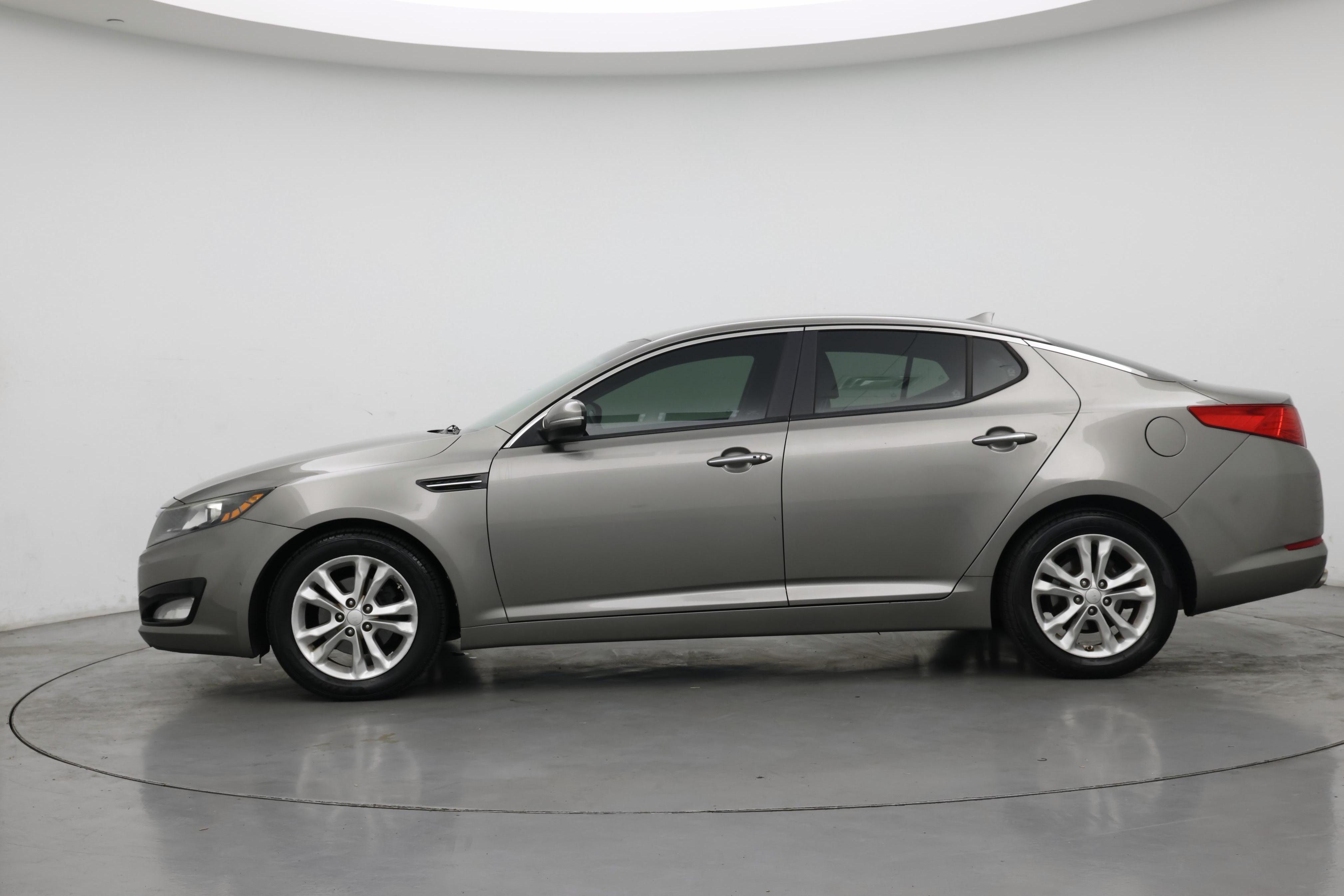 Thumbnail: 2013 Kia Optima - 3