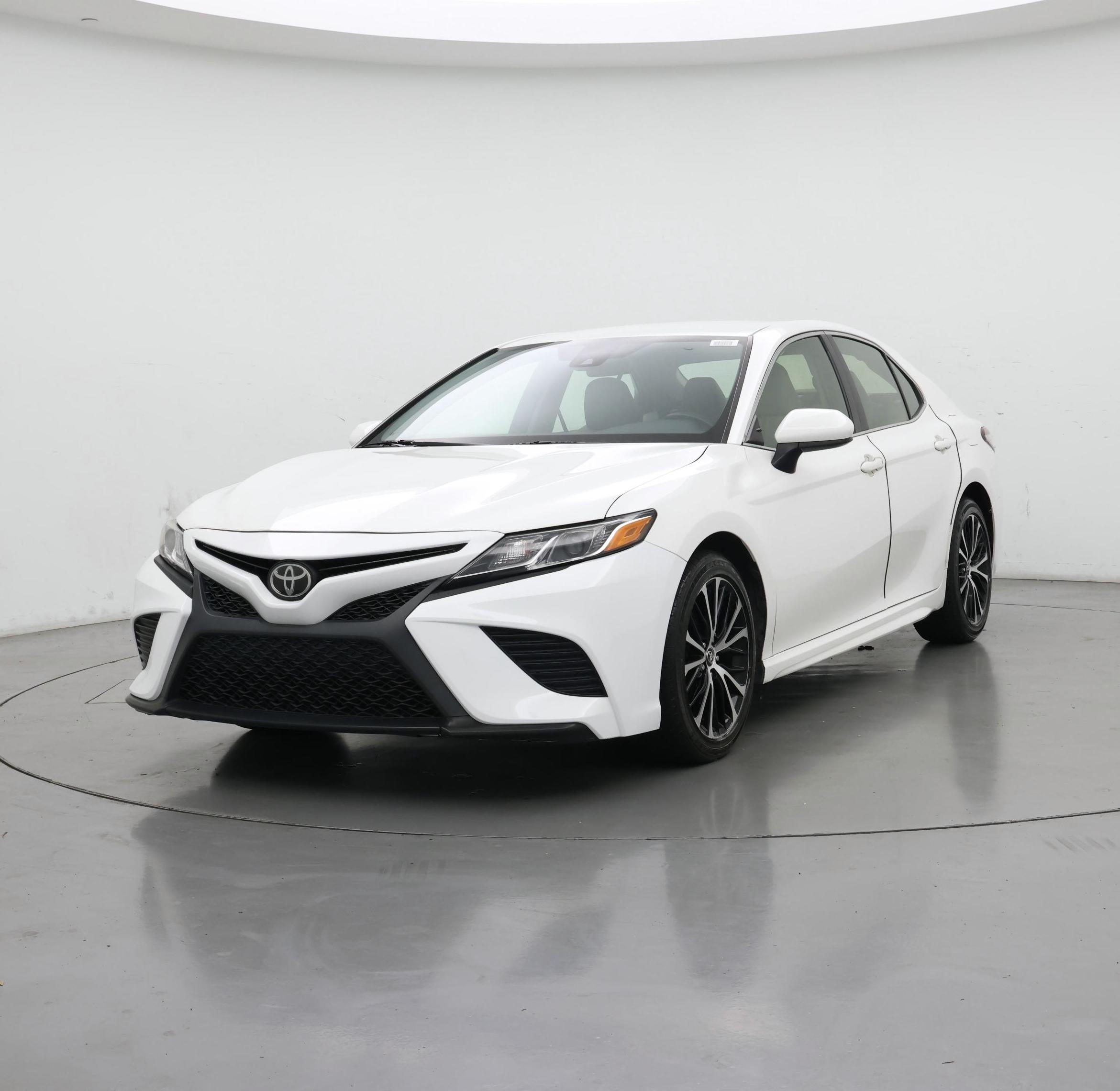 Thumbnail: 2018 Toyota Camry - 4
