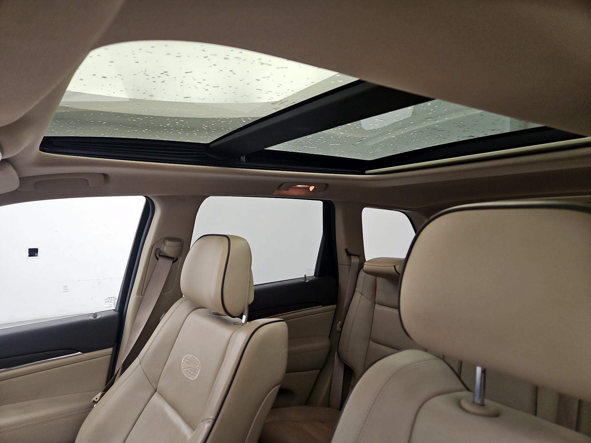 Thumbnail: 2014 Jeep Grand Cherokee - 18