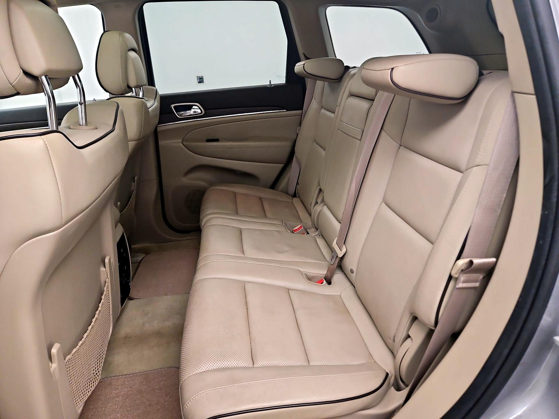 Thumbnail: 2014 Jeep Grand Cherokee - 19