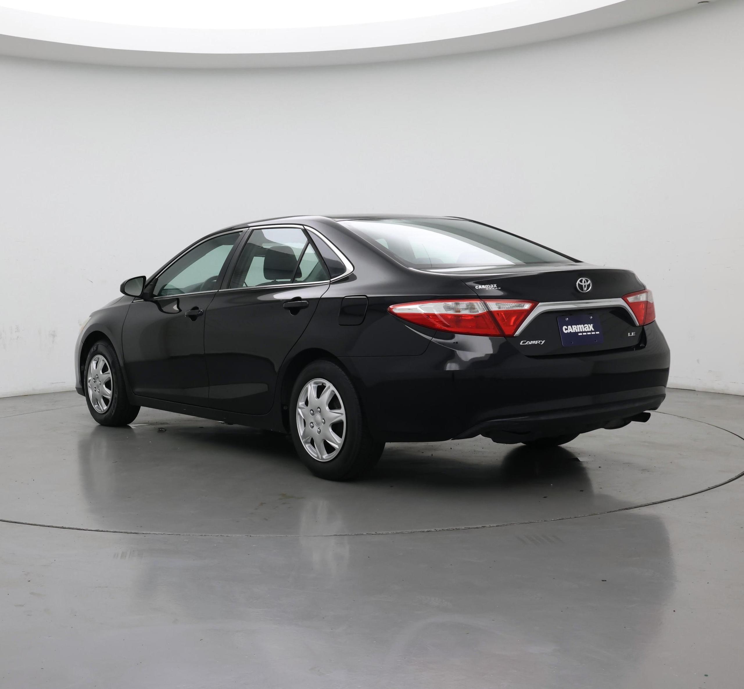 Thumbnail: 2017 Toyota Camry - 2