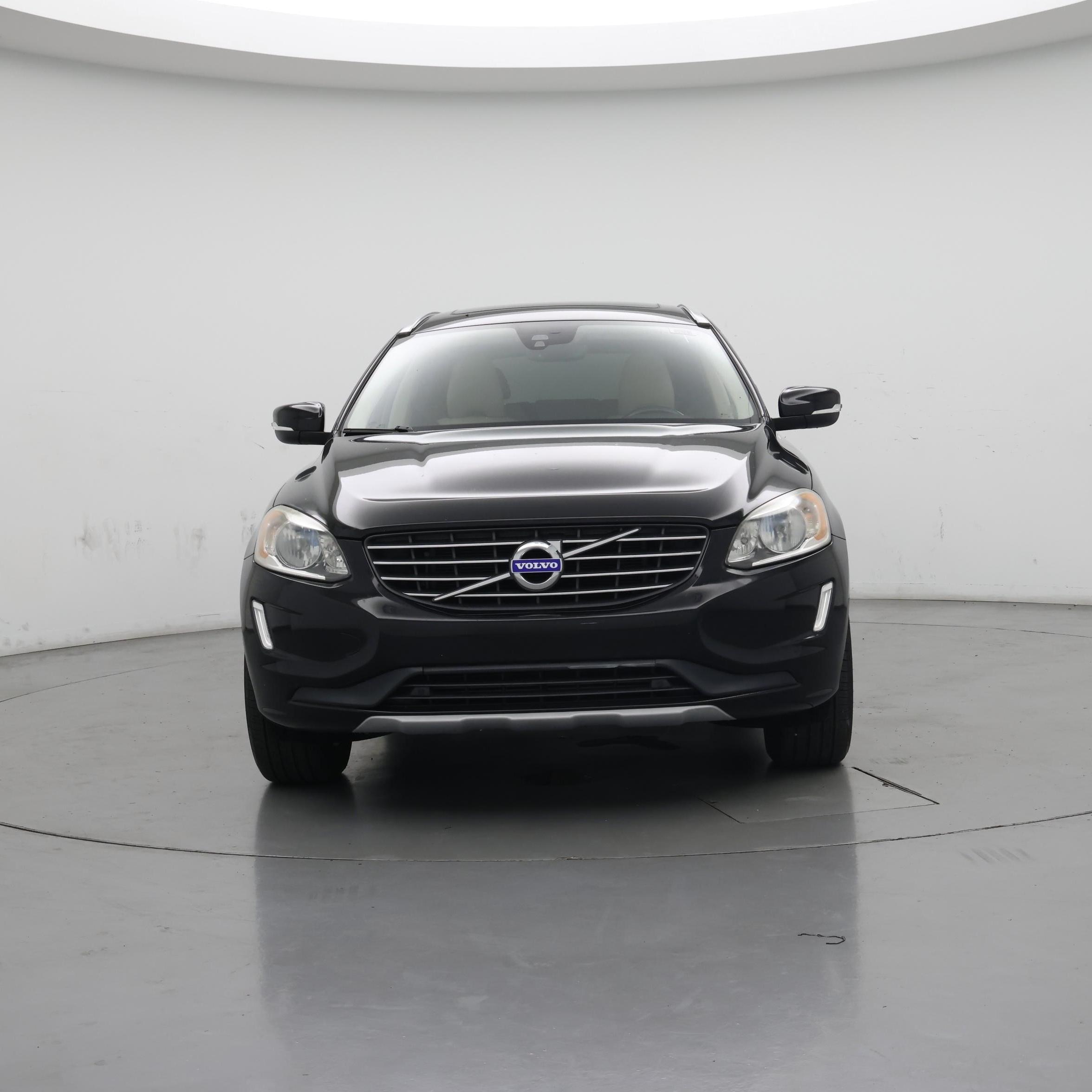 Thumbnail: 2016 Volvo XC60 - 5