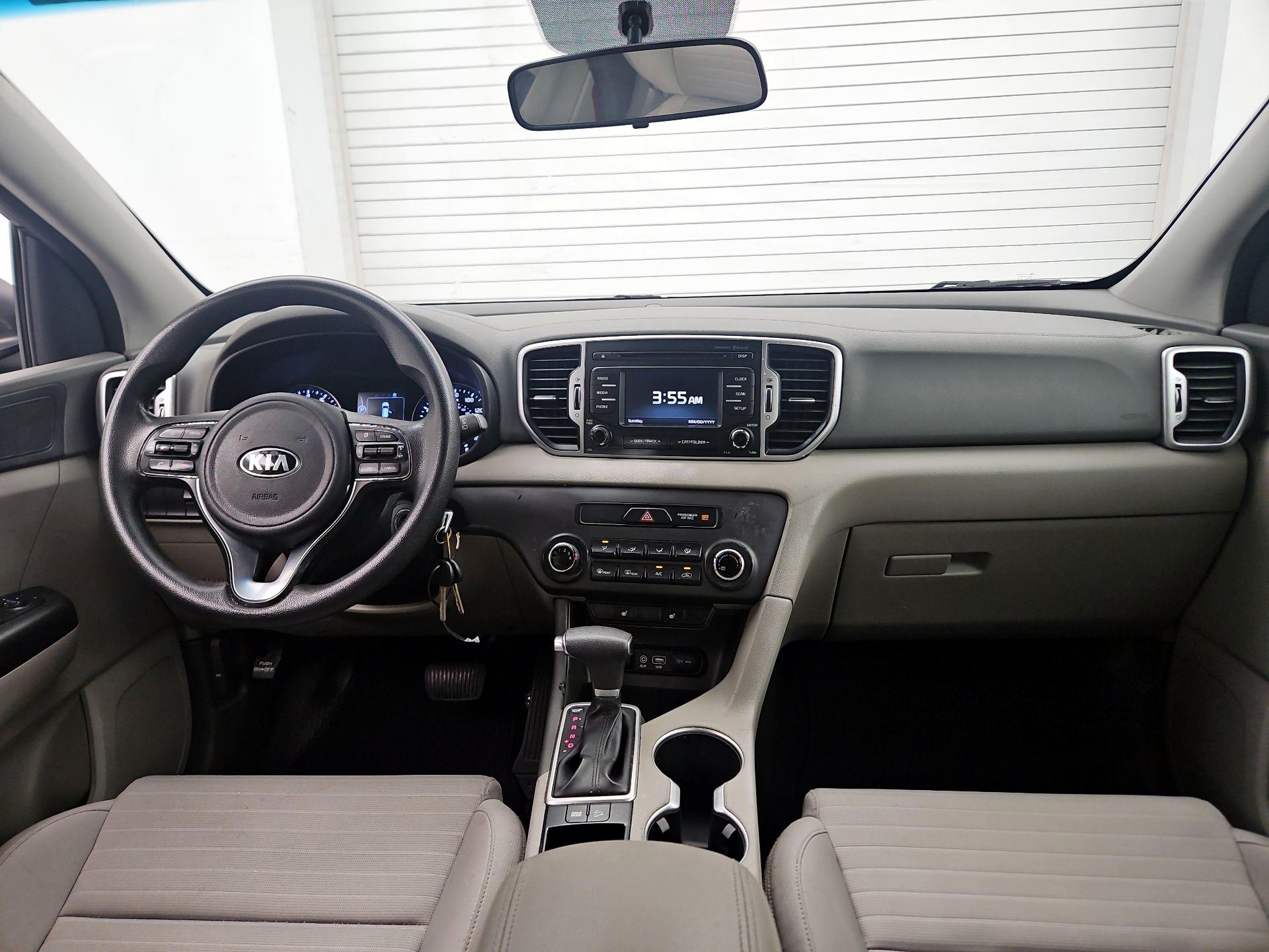 Thumbnail: 2017 Kia Sportage - 9