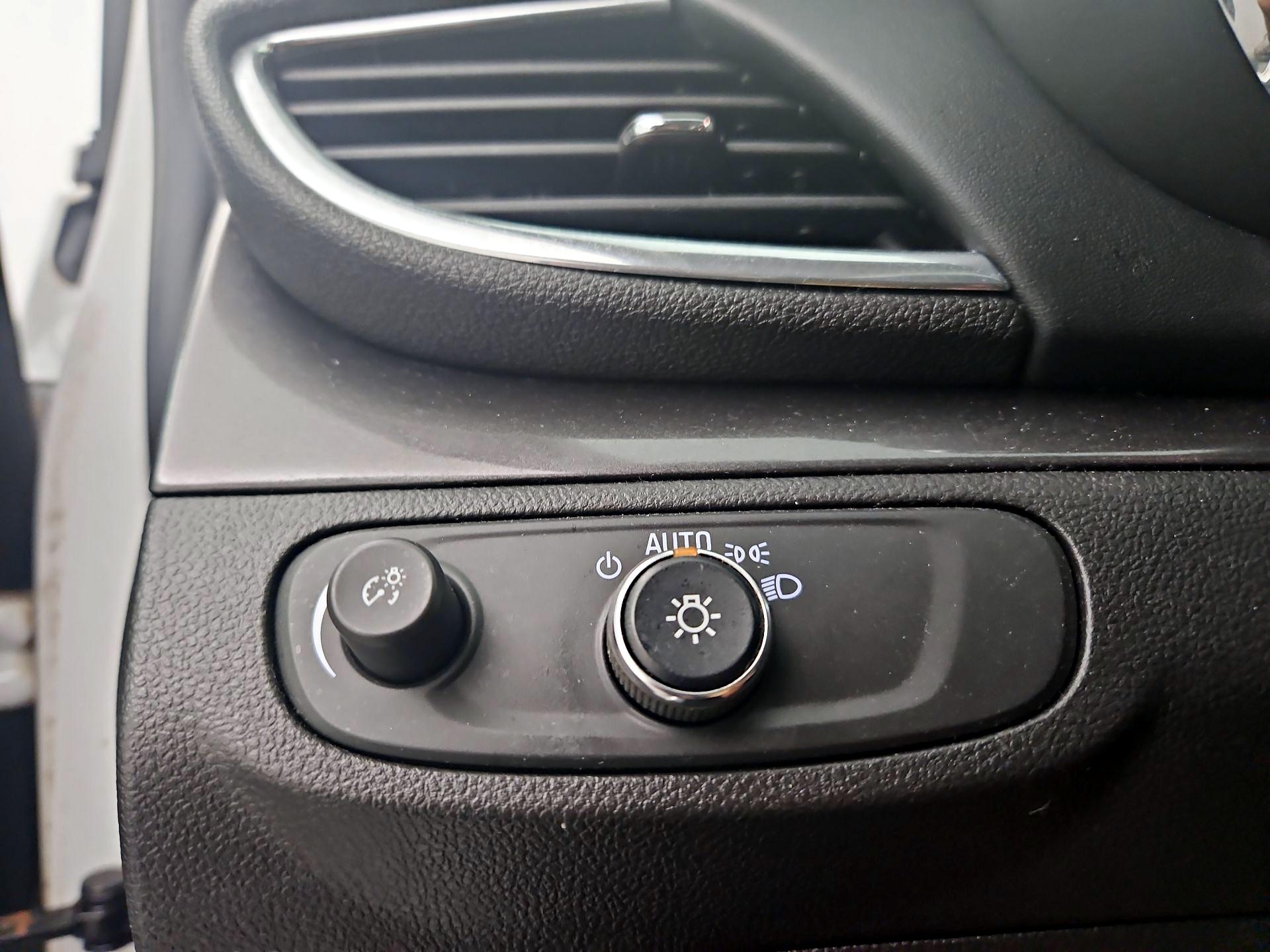 Thumbnail: 2019 Buick Encore - 13