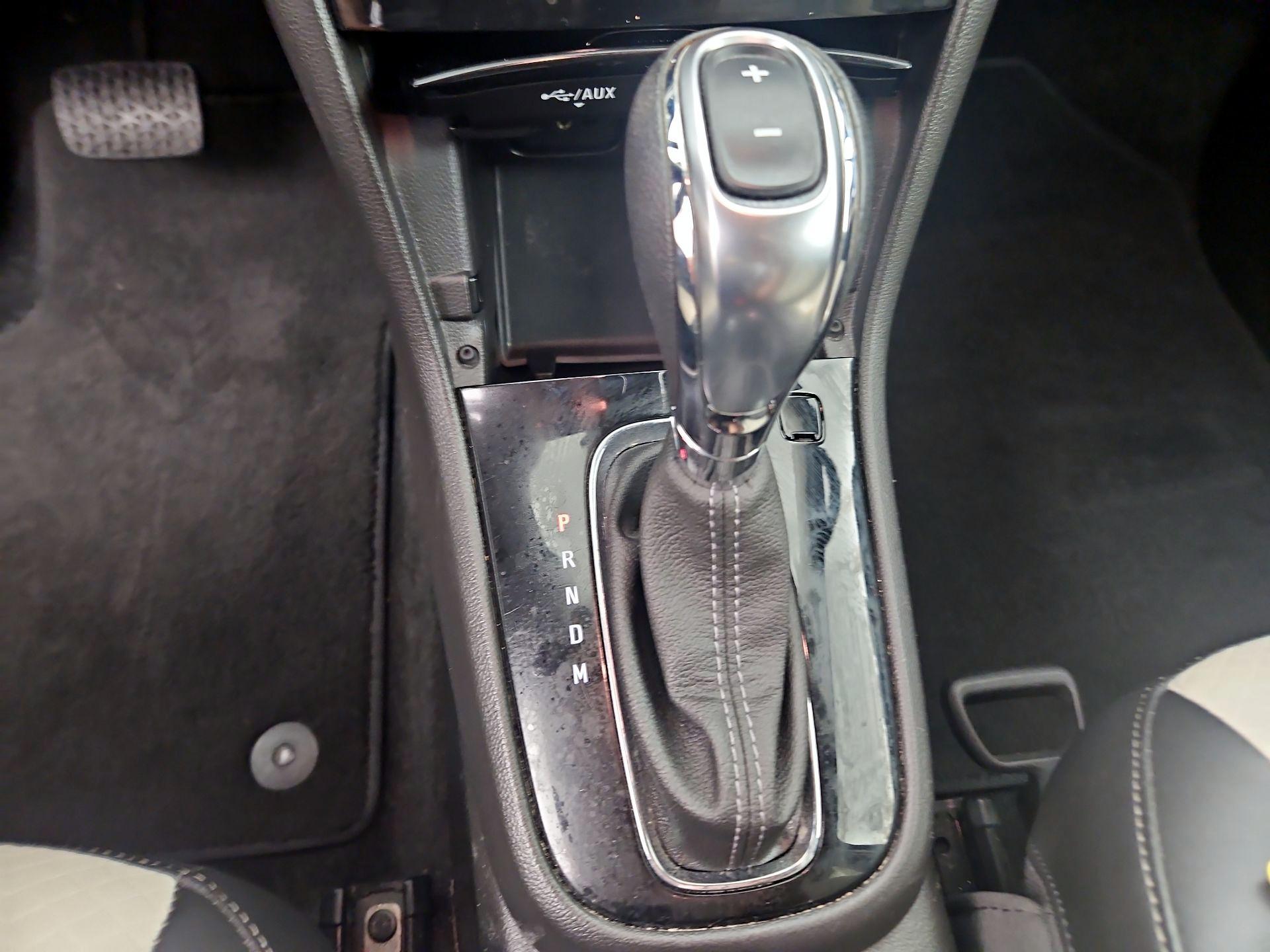 Thumbnail: 2019 Buick Encore - 17