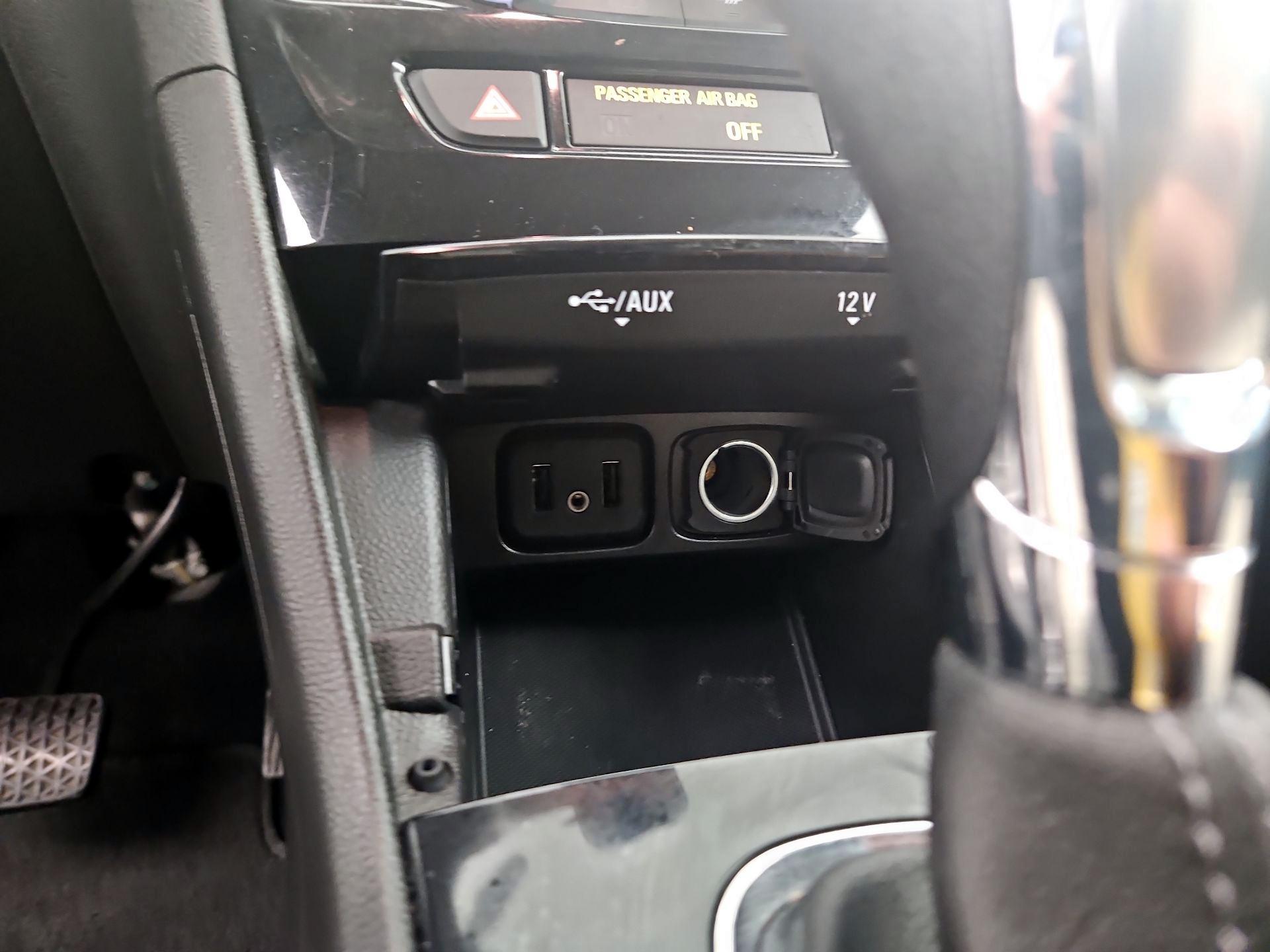 Thumbnail: 2019 Buick Encore - 18