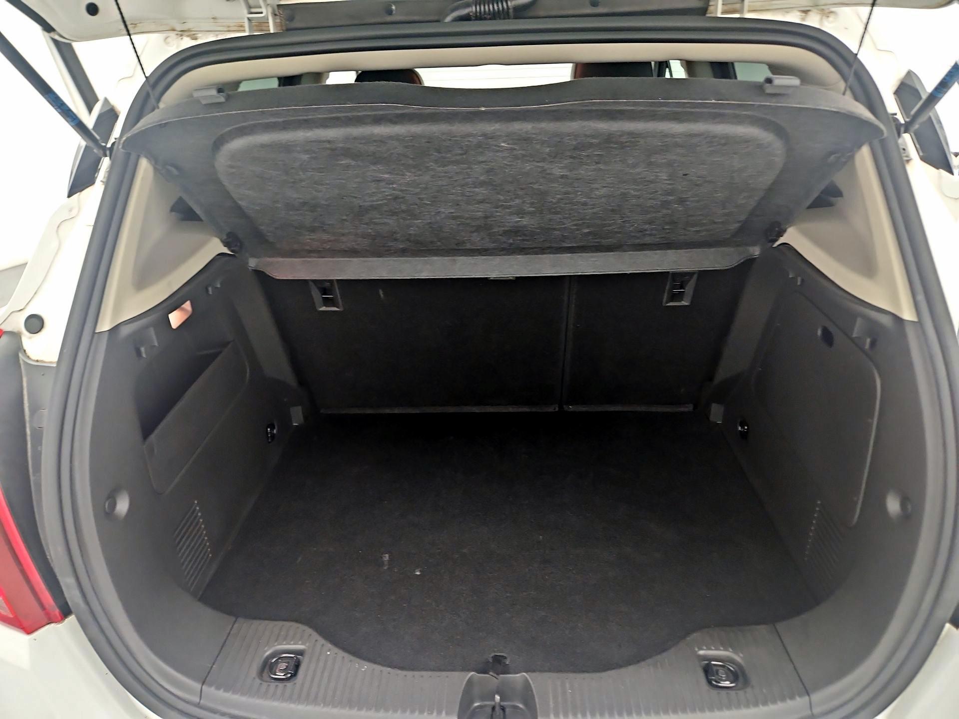 Thumbnail: 2019 Buick Encore - 20