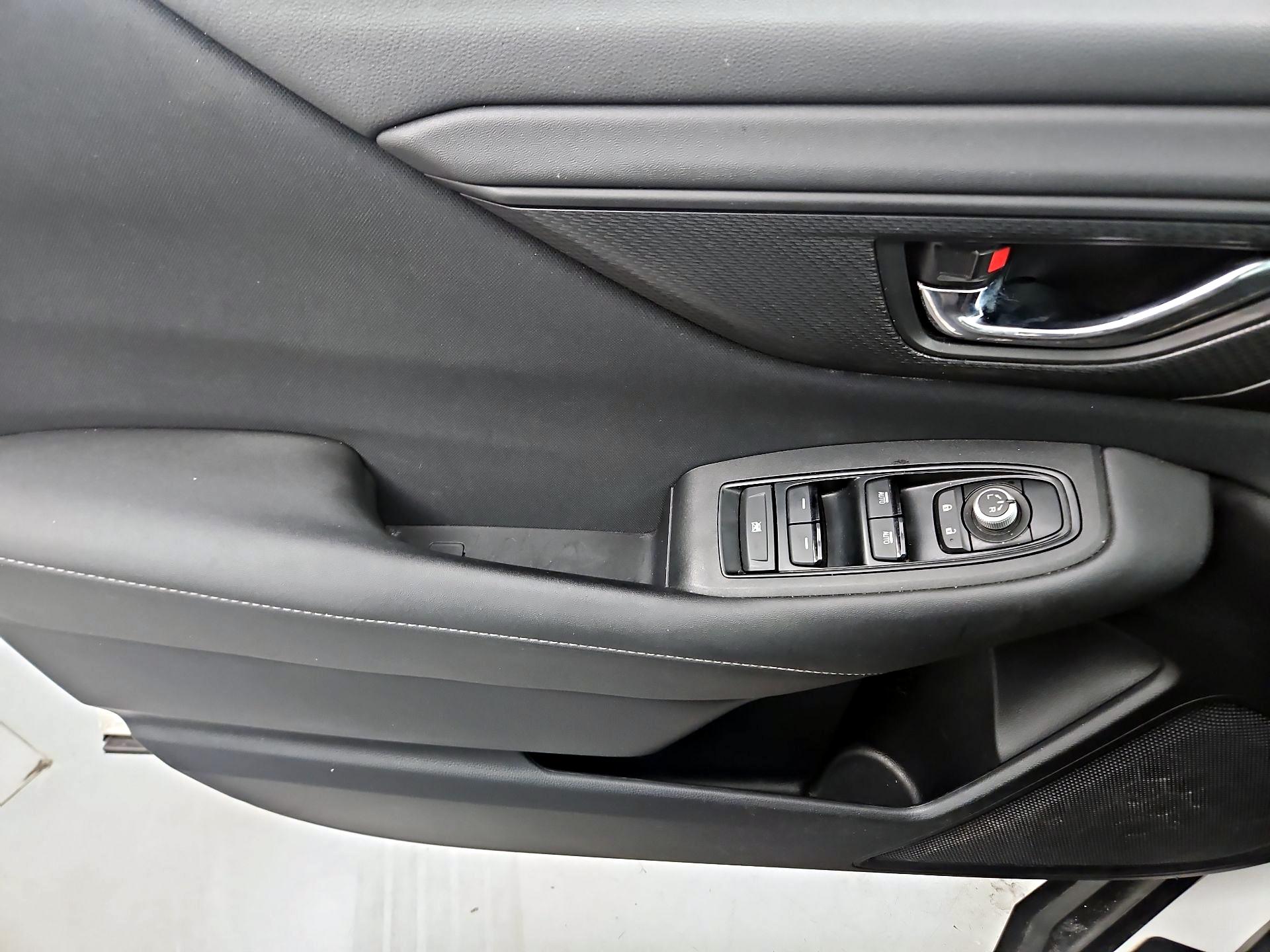Thumbnail: 2021 Subaru Outback - 12
