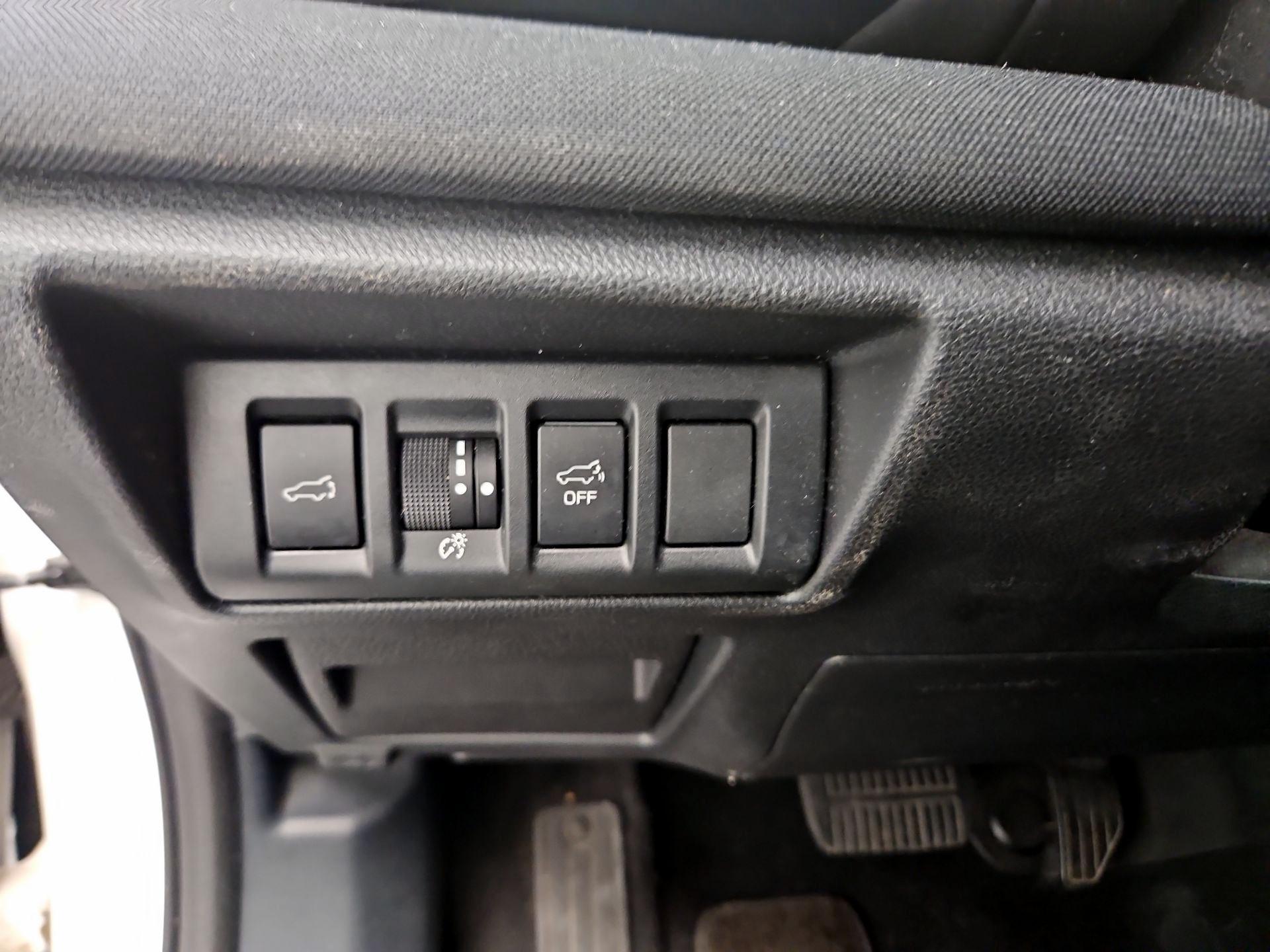 Thumbnail: 2021 Subaru Outback - 13