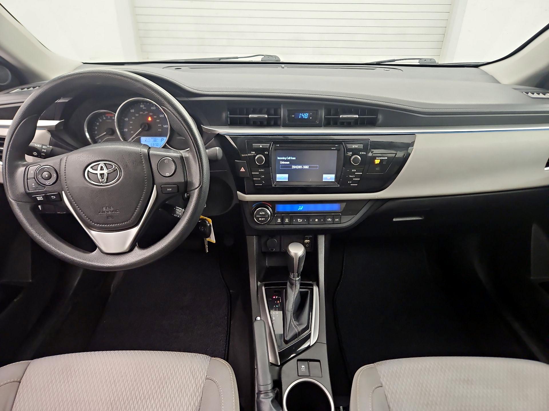 Thumbnail: 2015 Toyota Corolla - 9