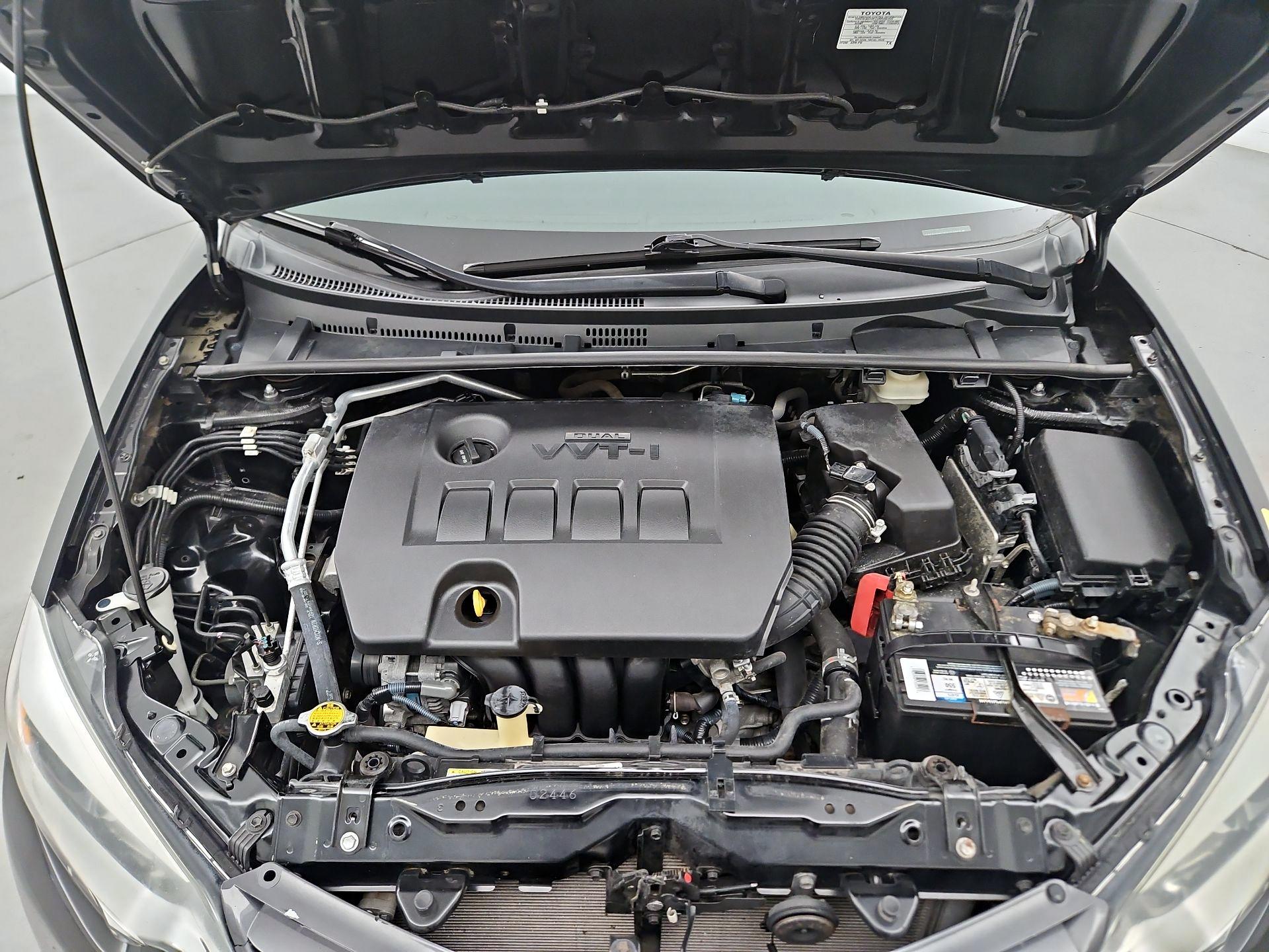 Thumbnail: 2015 Toyota Corolla - 20