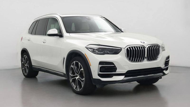 2022 BMW X5 sDrive40i Hero Image