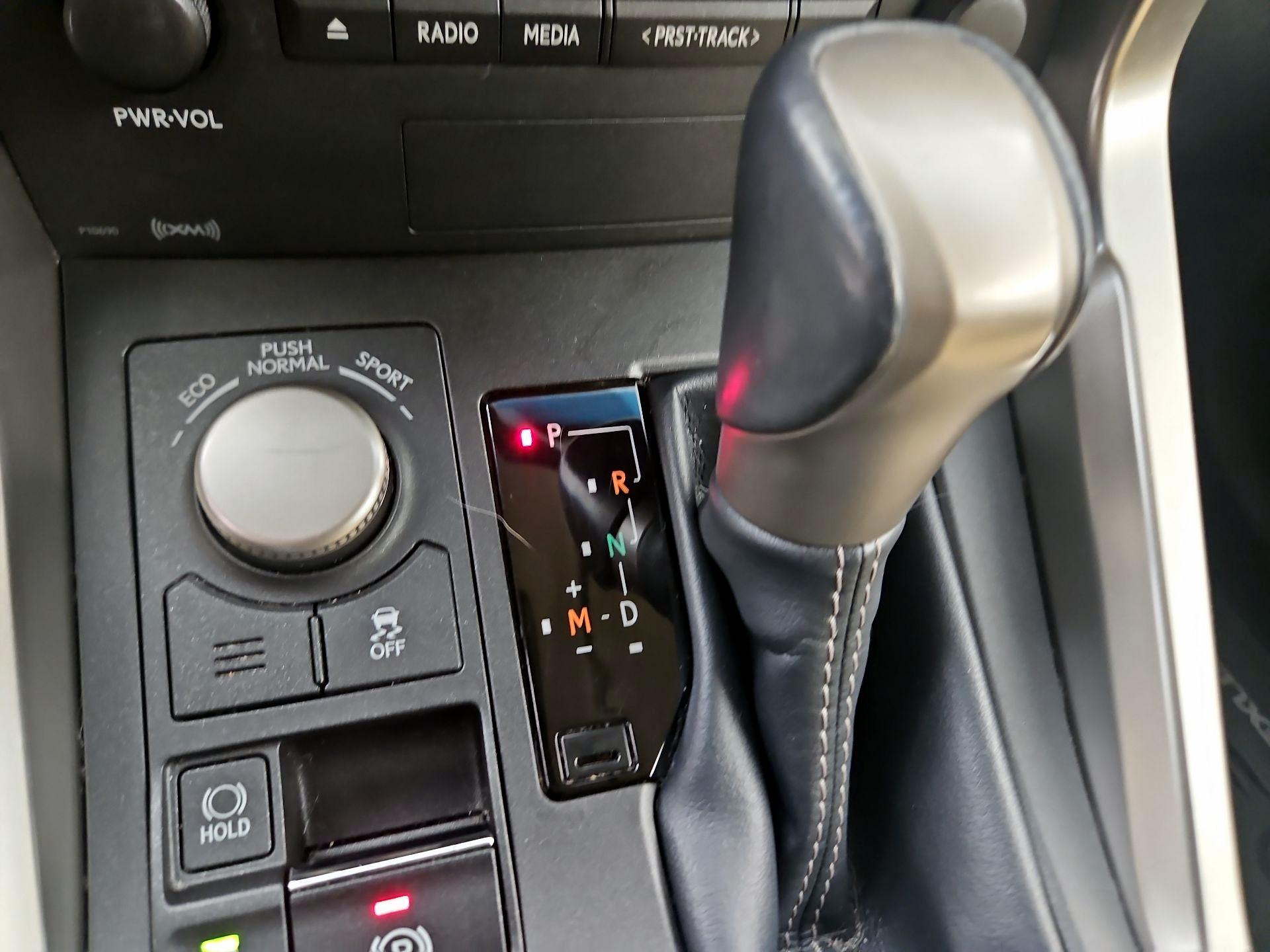 Thumbnail: 2015 Lexus NX - 15