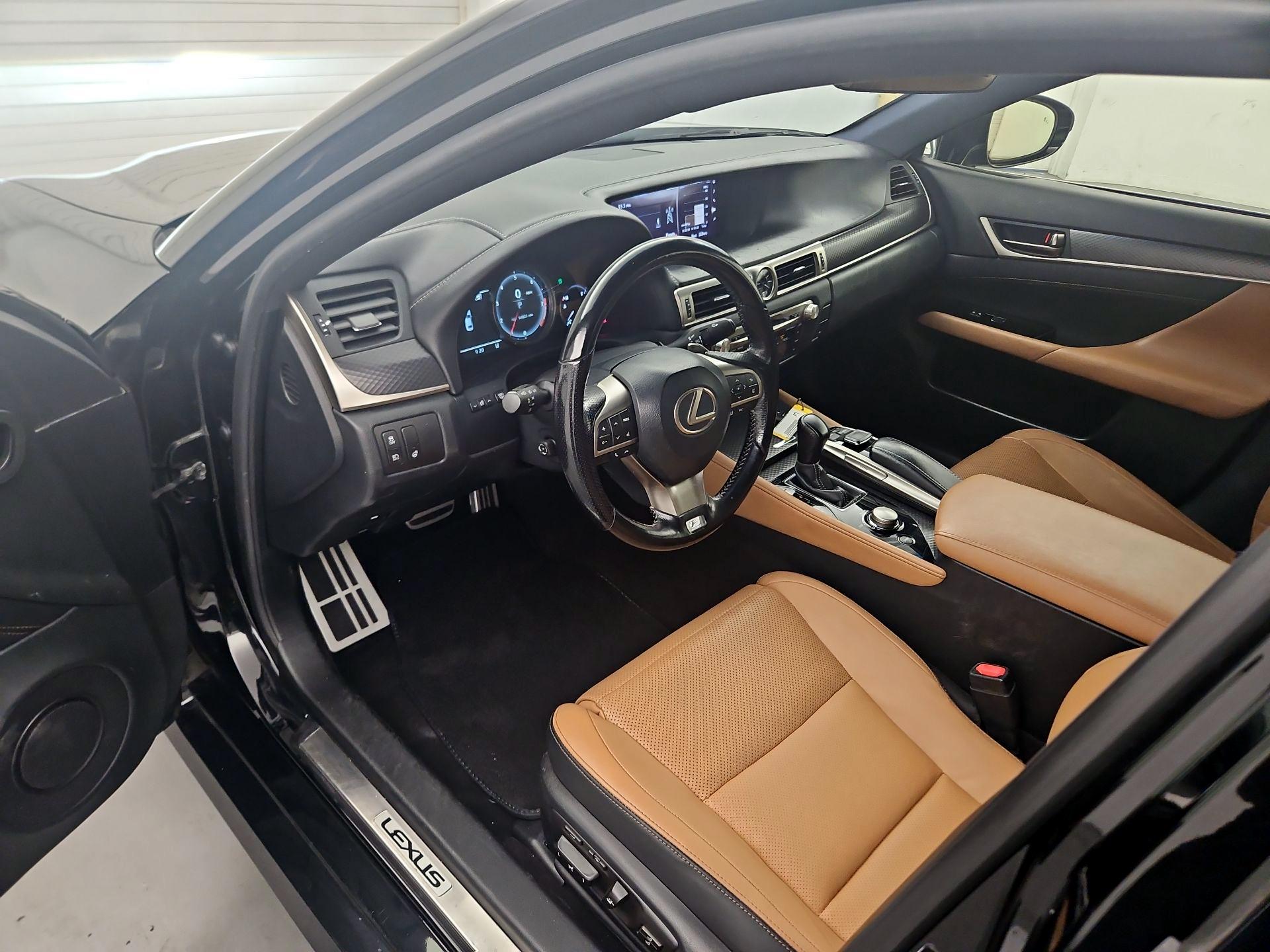 Thumbnail: 2017 Lexus GS - 11