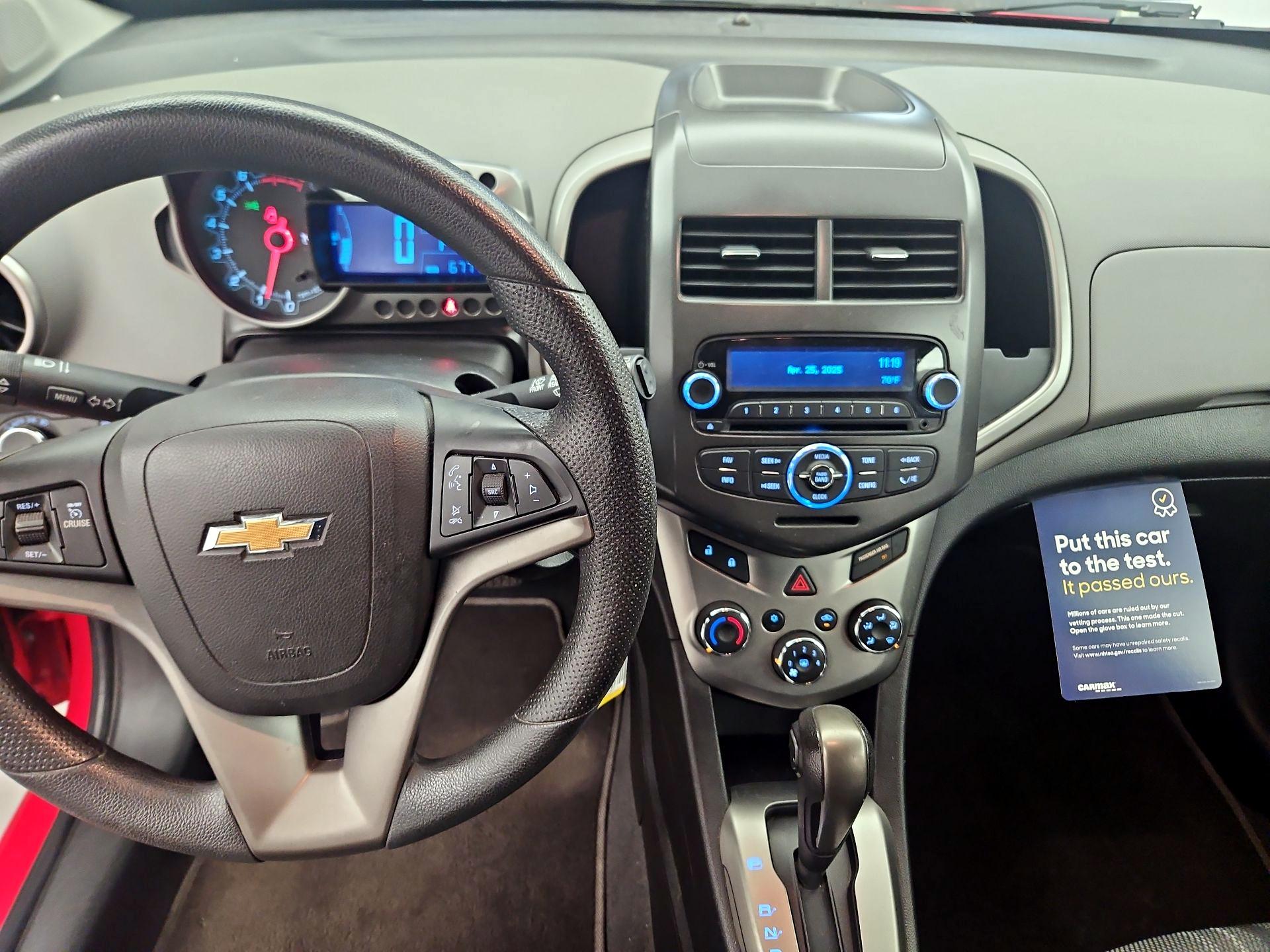 Thumbnail: 2015 Chevrolet Sonic - 9