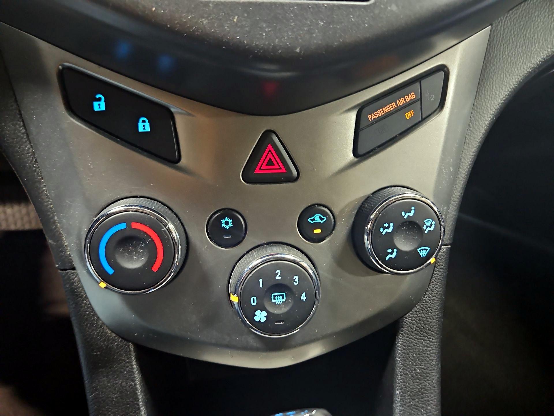 Thumbnail: 2015 Chevrolet Sonic - 14