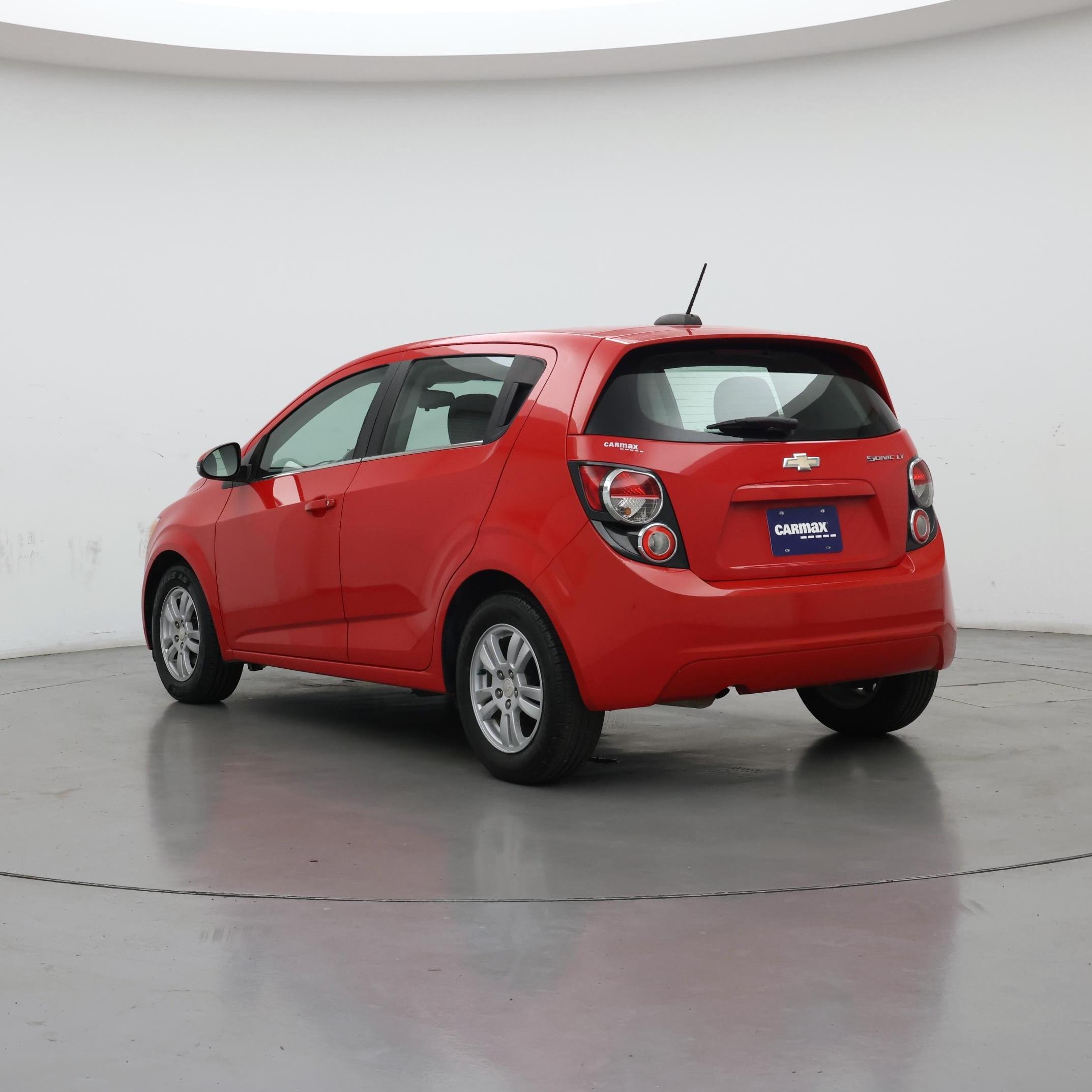 Thumbnail: 2015 Chevrolet Sonic - 2