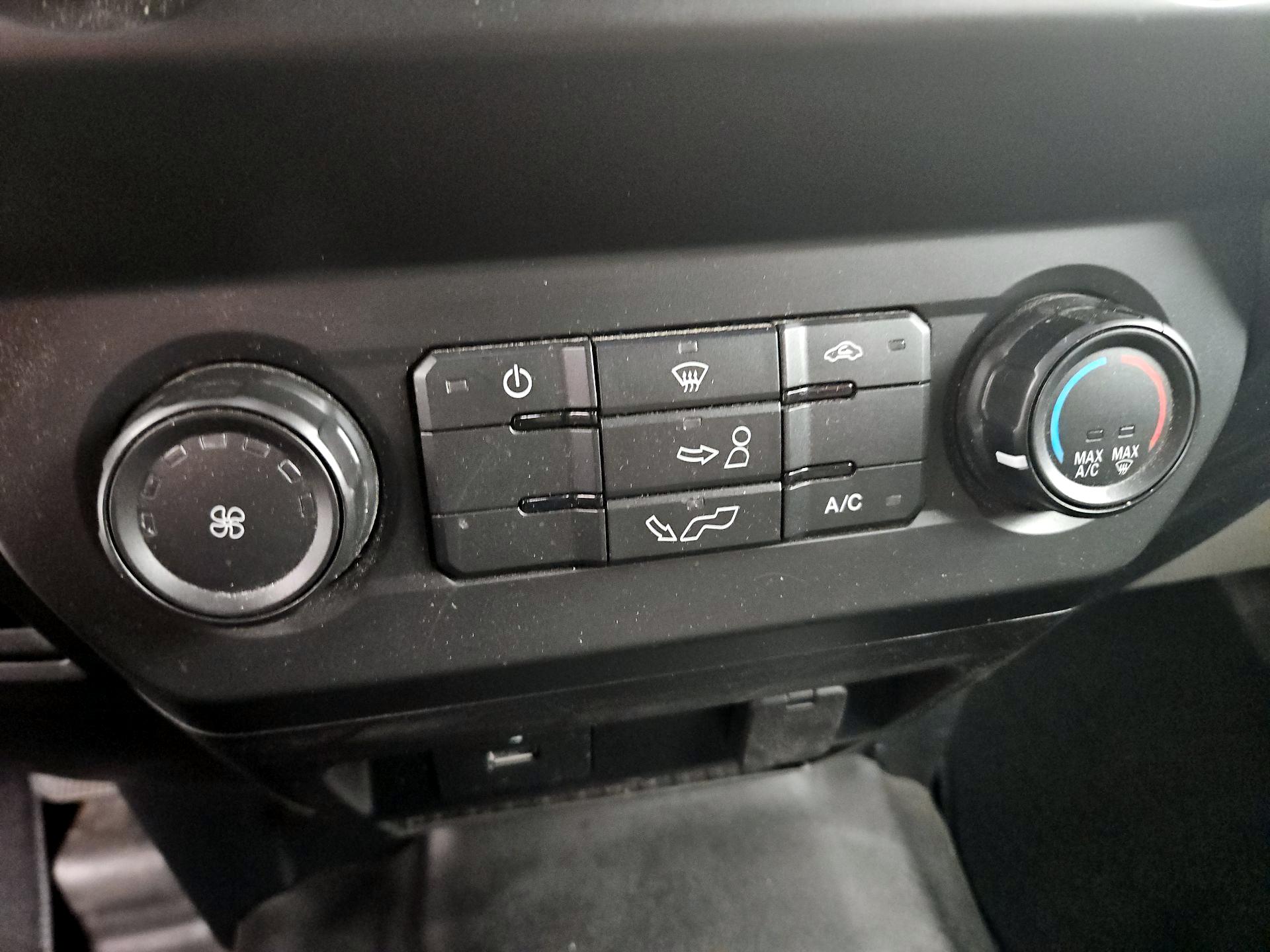 Thumbnail: 2019 Ford F-150 - 14